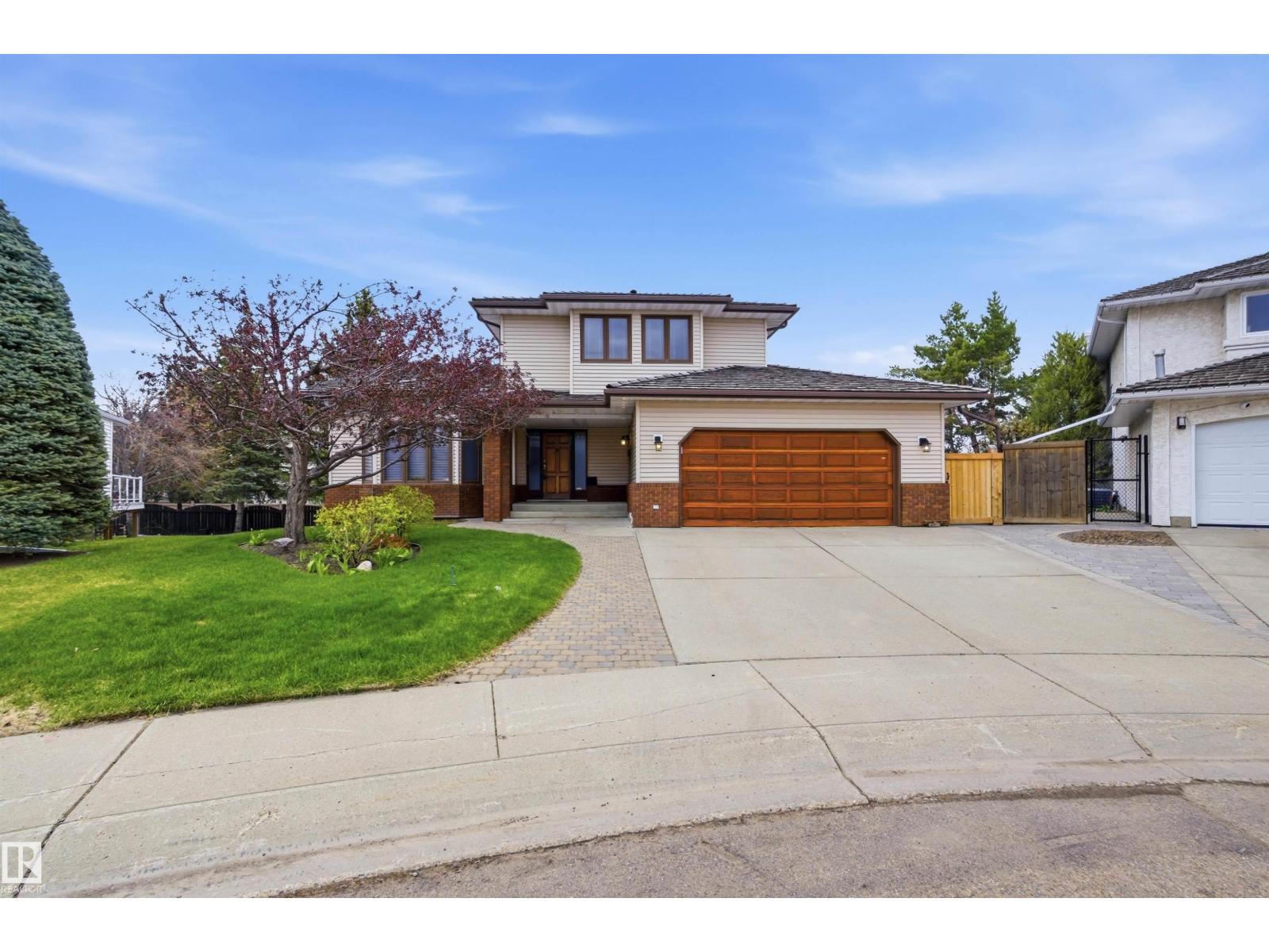 21 NEWPORT DR — photo 59