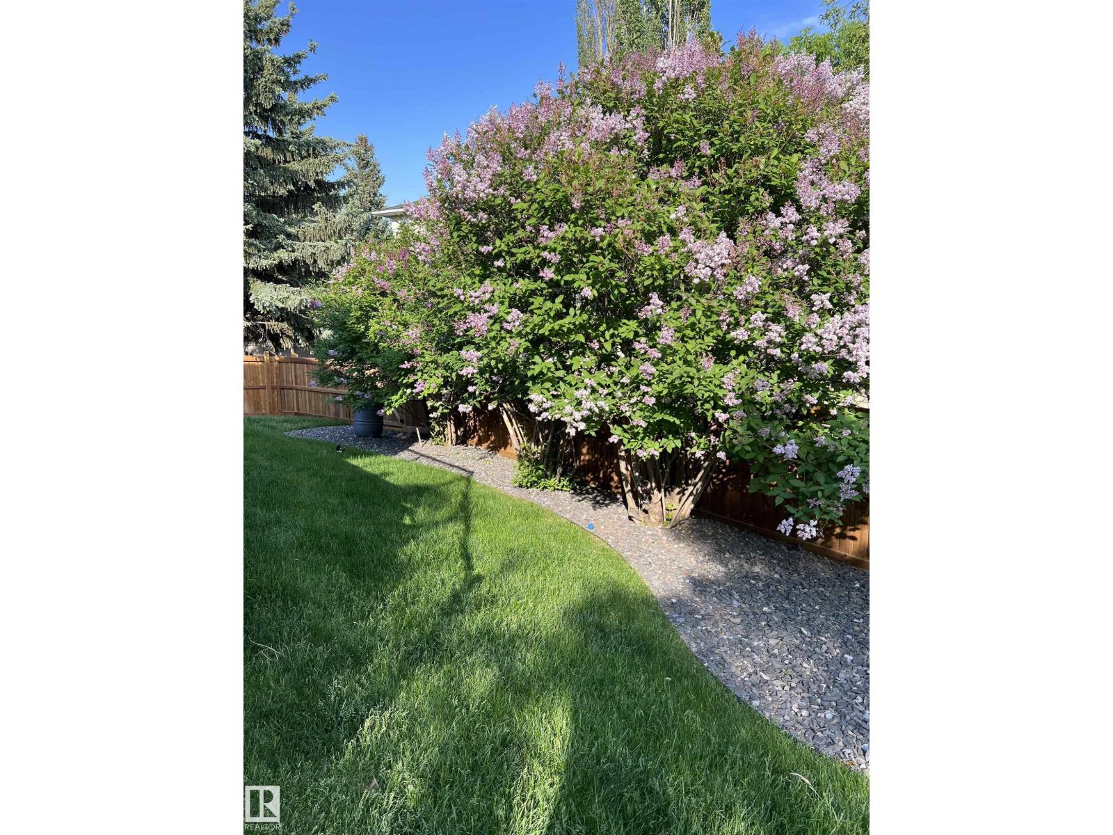 21 NEWPORT DR — photo 63