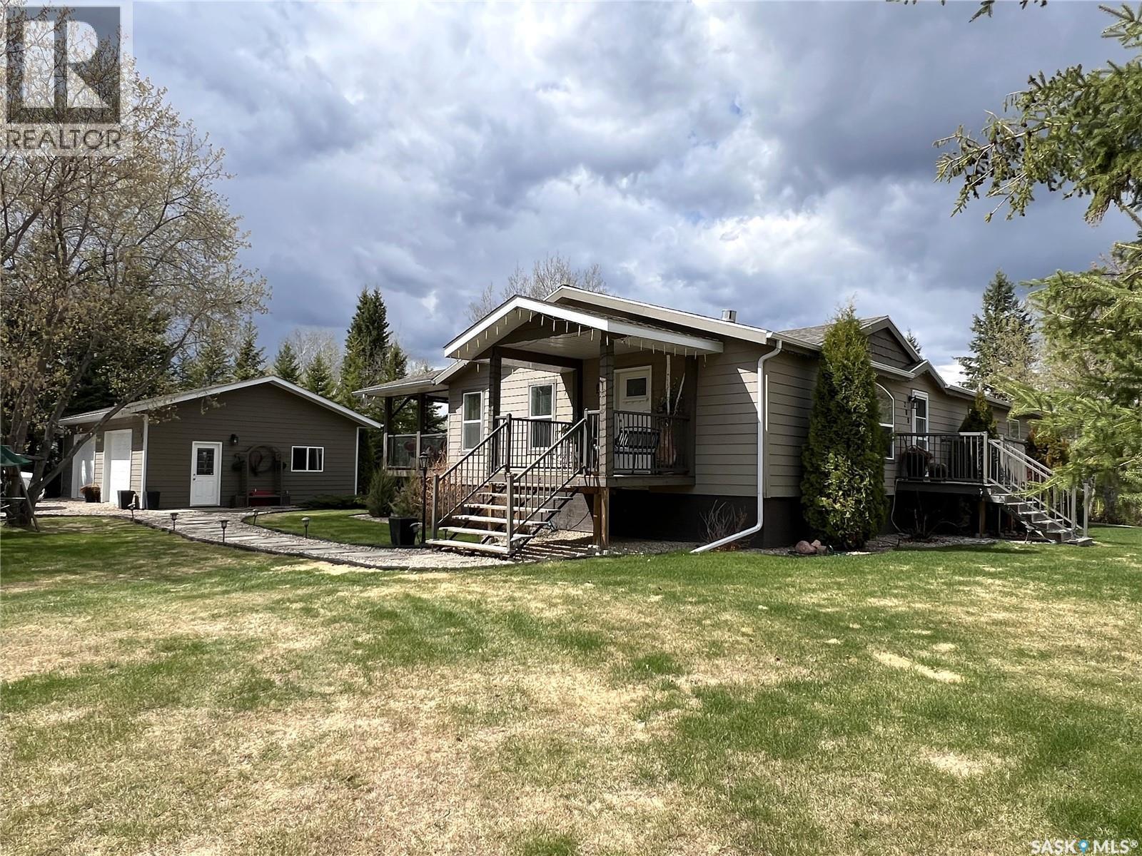 208 2nd AVENUE SE - 1