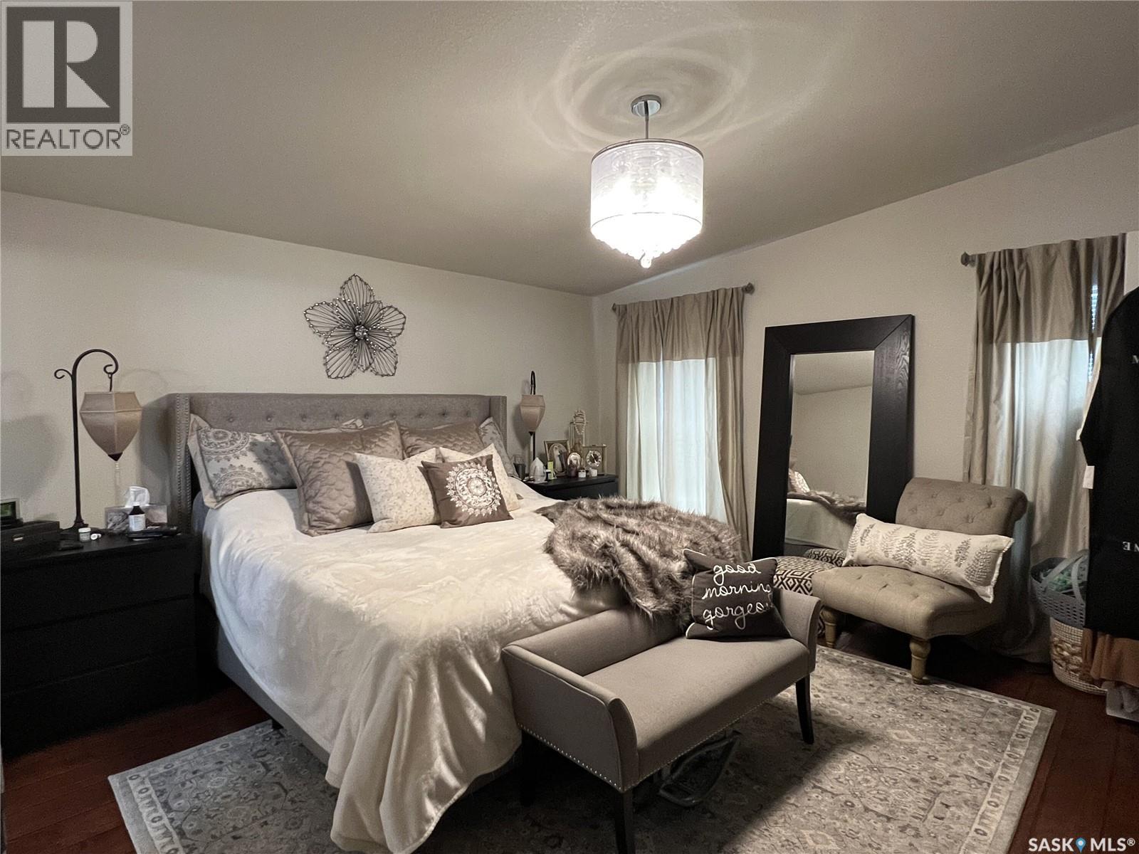 208 2nd AVENUE SE - 14