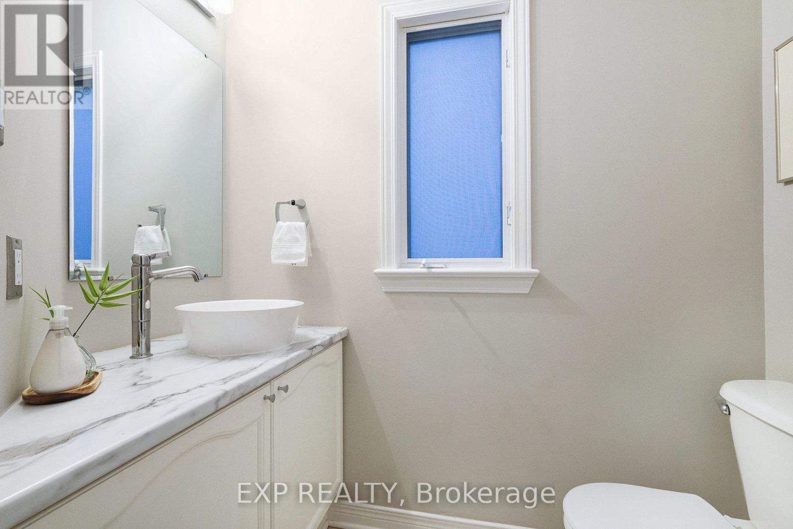 34 AVONMORE CRESCENT - 10