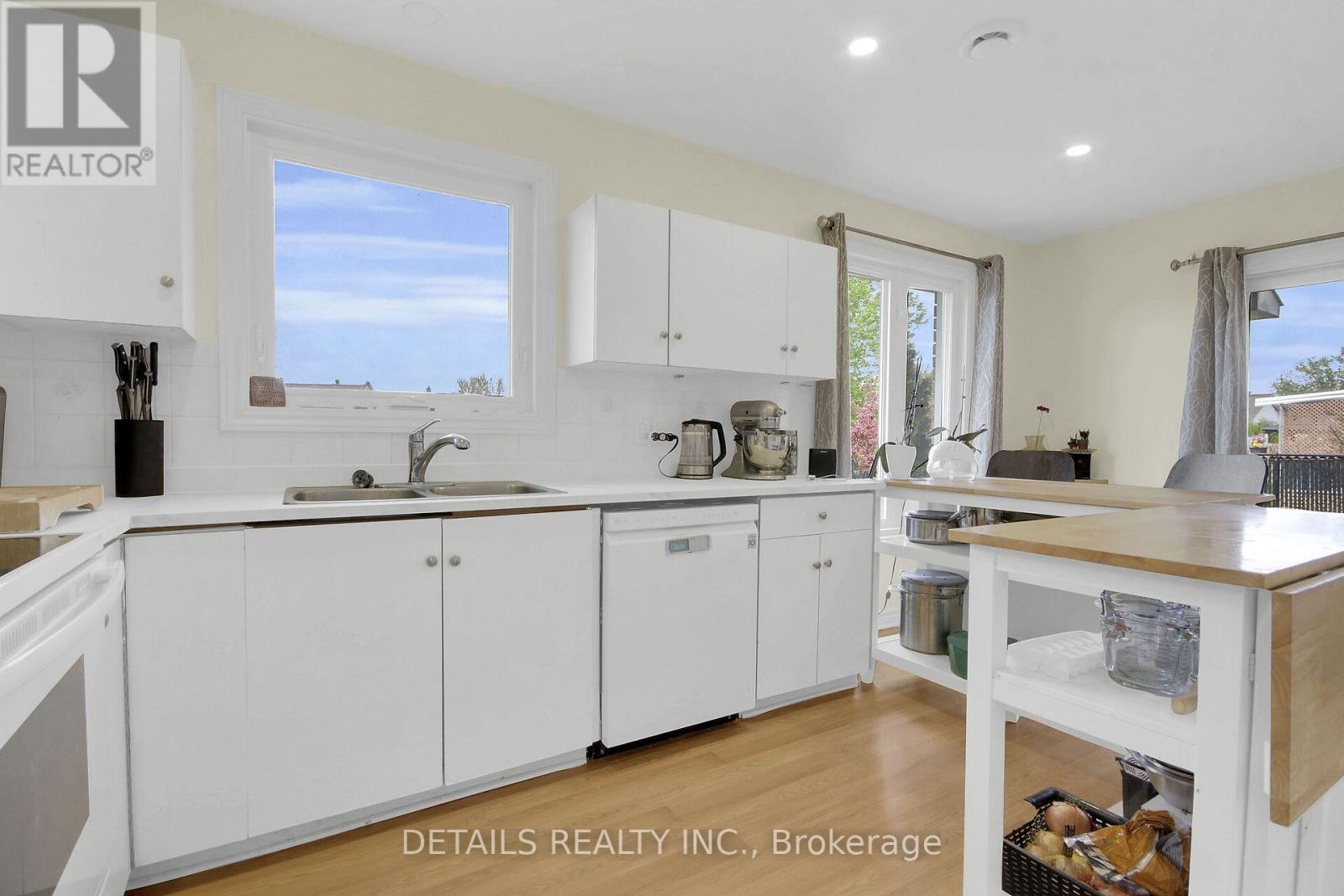 67 LAPOINTE BOULEVARD - 14