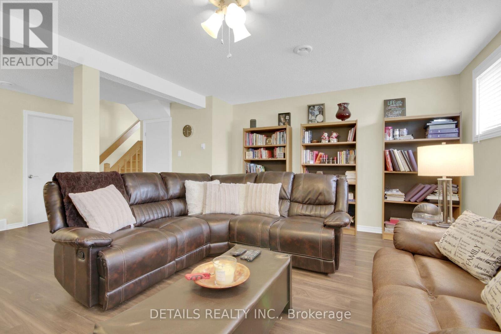 67 LAPOINTE BOULEVARD - 32