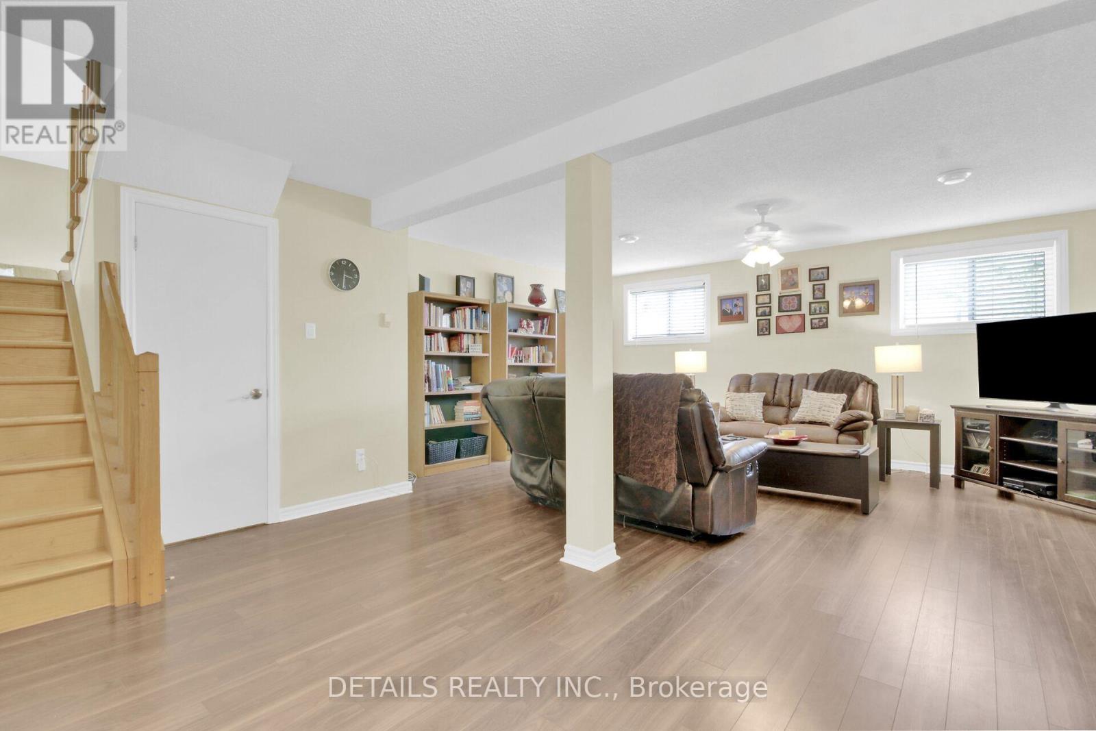 67 LAPOINTE BOULEVARD - 34