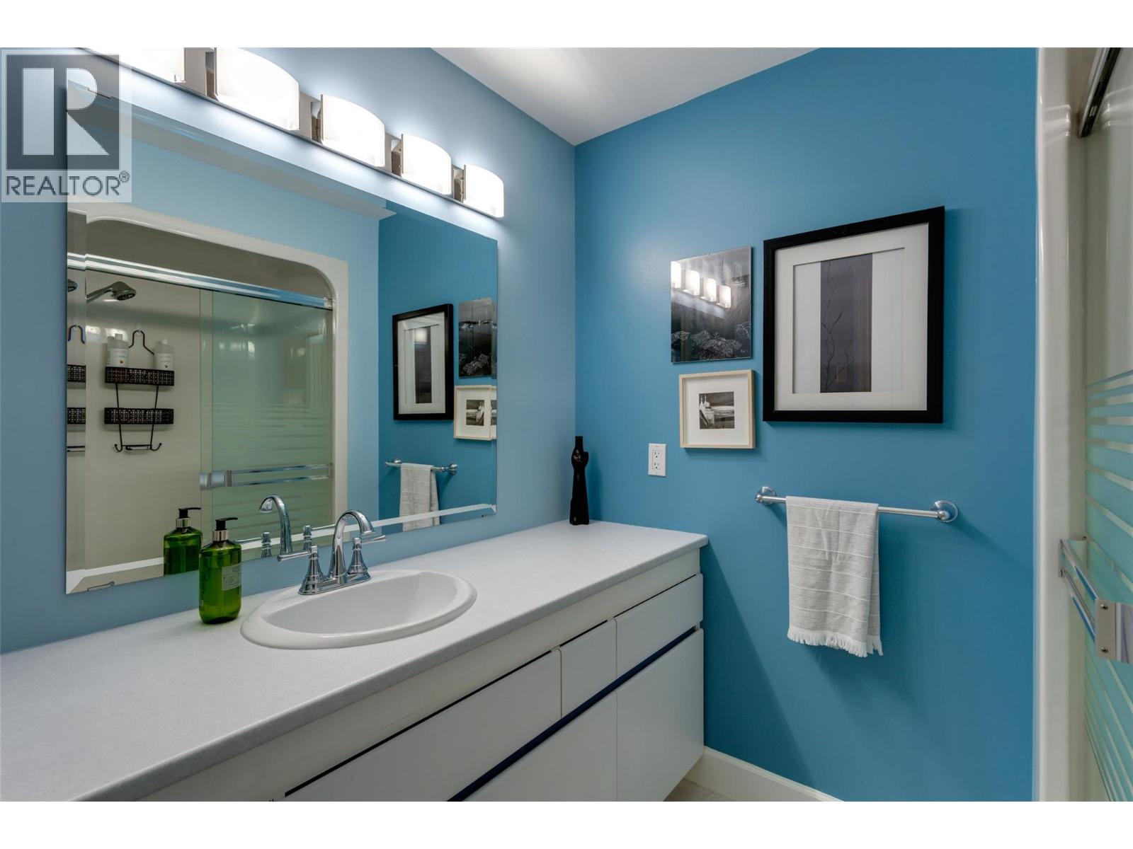  1321 Mountain Avenue, Kelowna