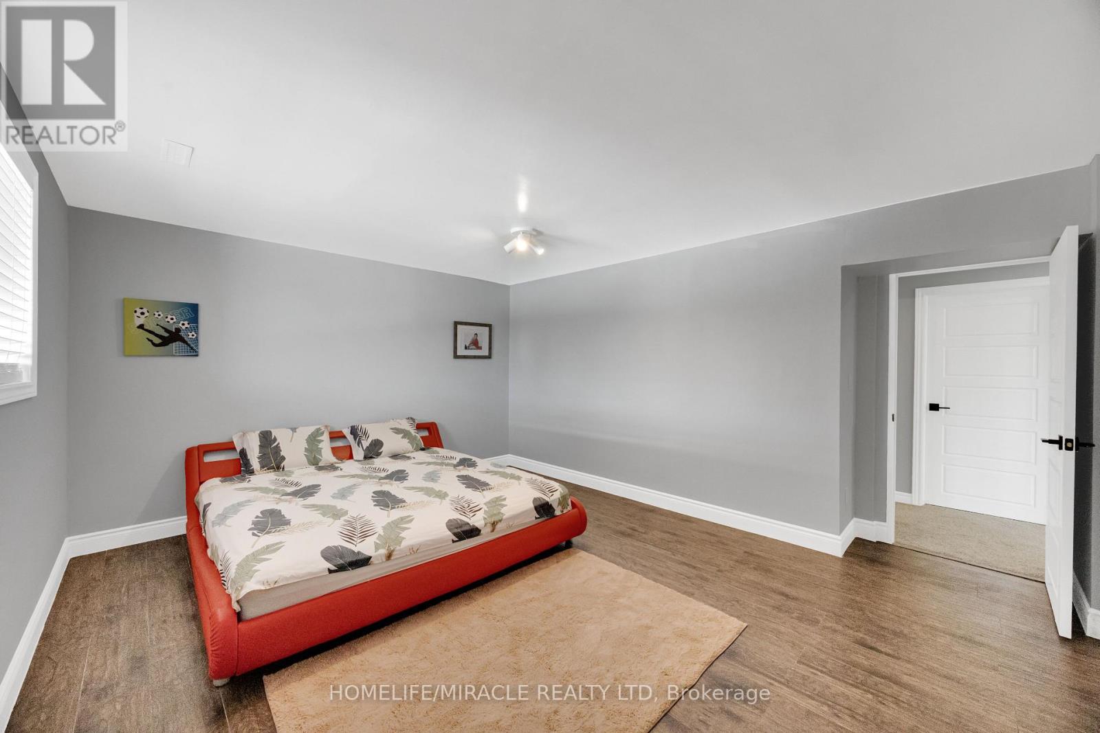 78 MATHESON CRESCENT - 37