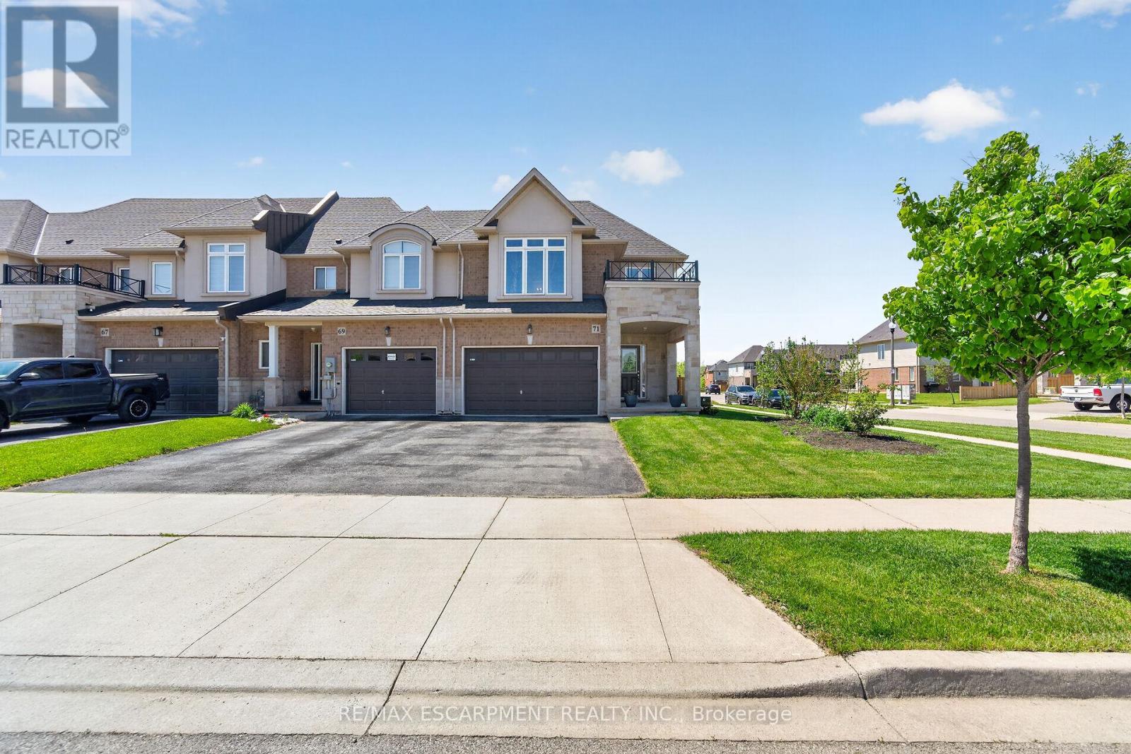 71 FOOTHILLS LANE - 1