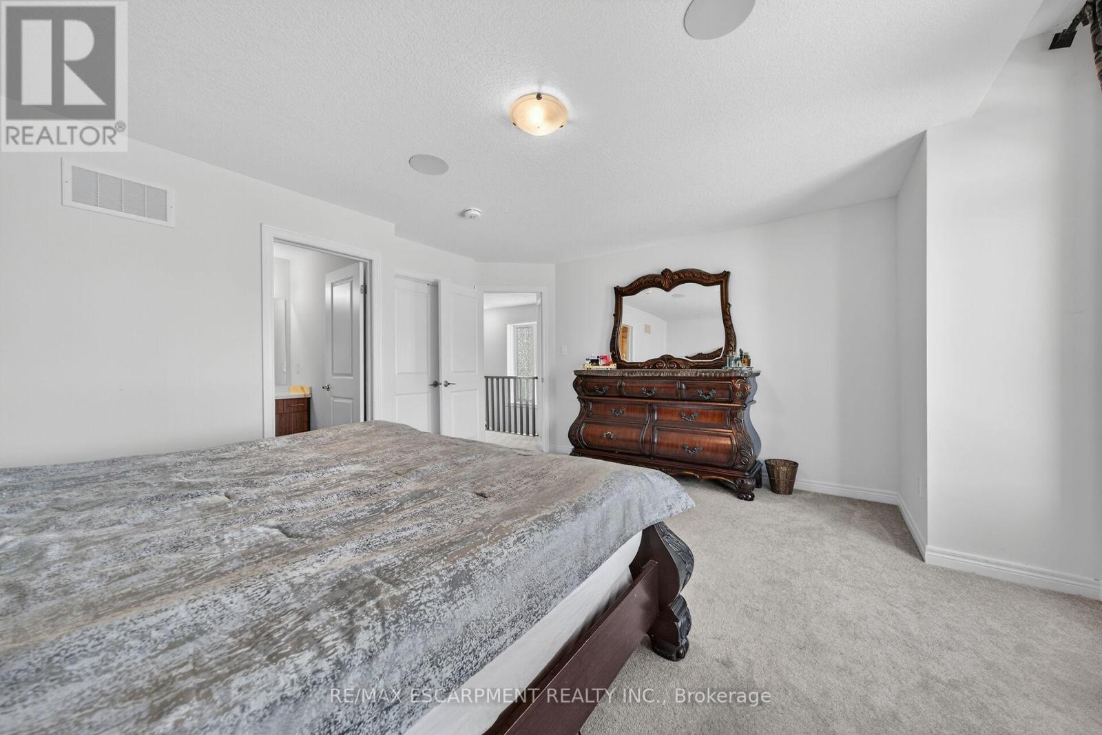 71 FOOTHILLS LANE - 28