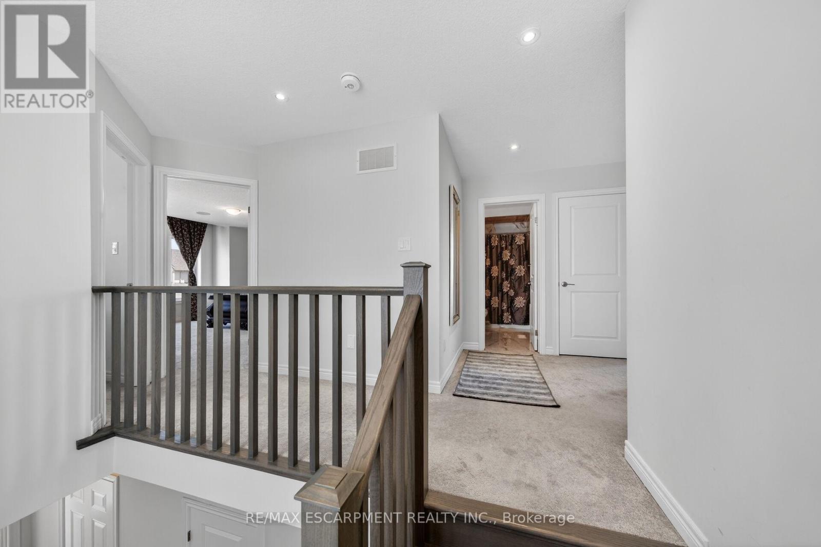 71 FOOTHILLS LANE - 37