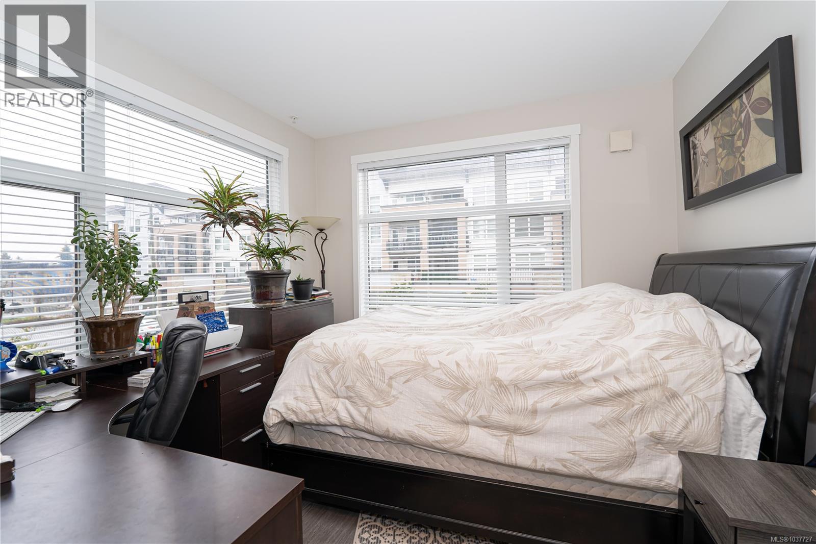 #209 2843 Jacklin Rd - 9