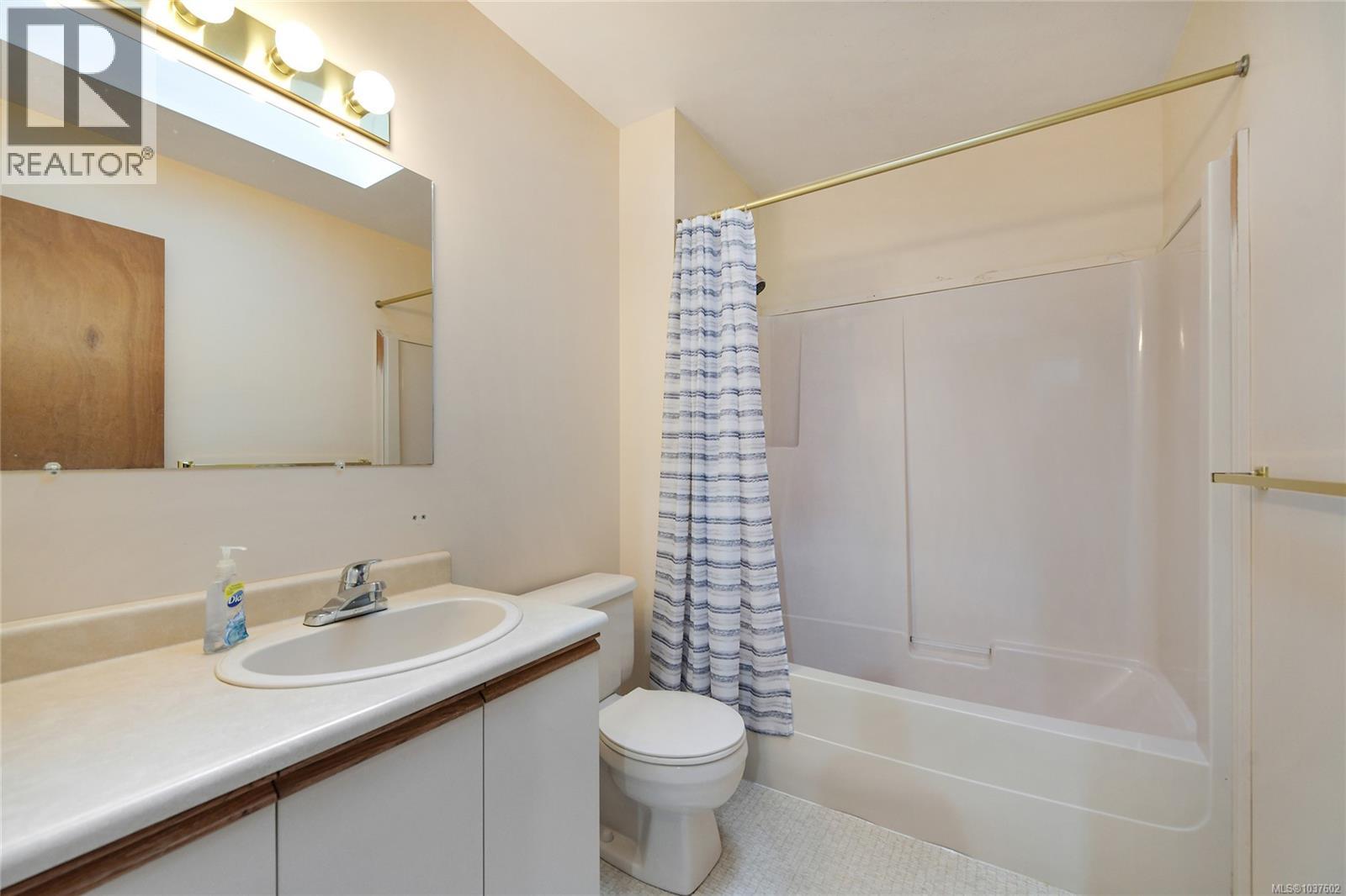 968 Greig Ave - 9