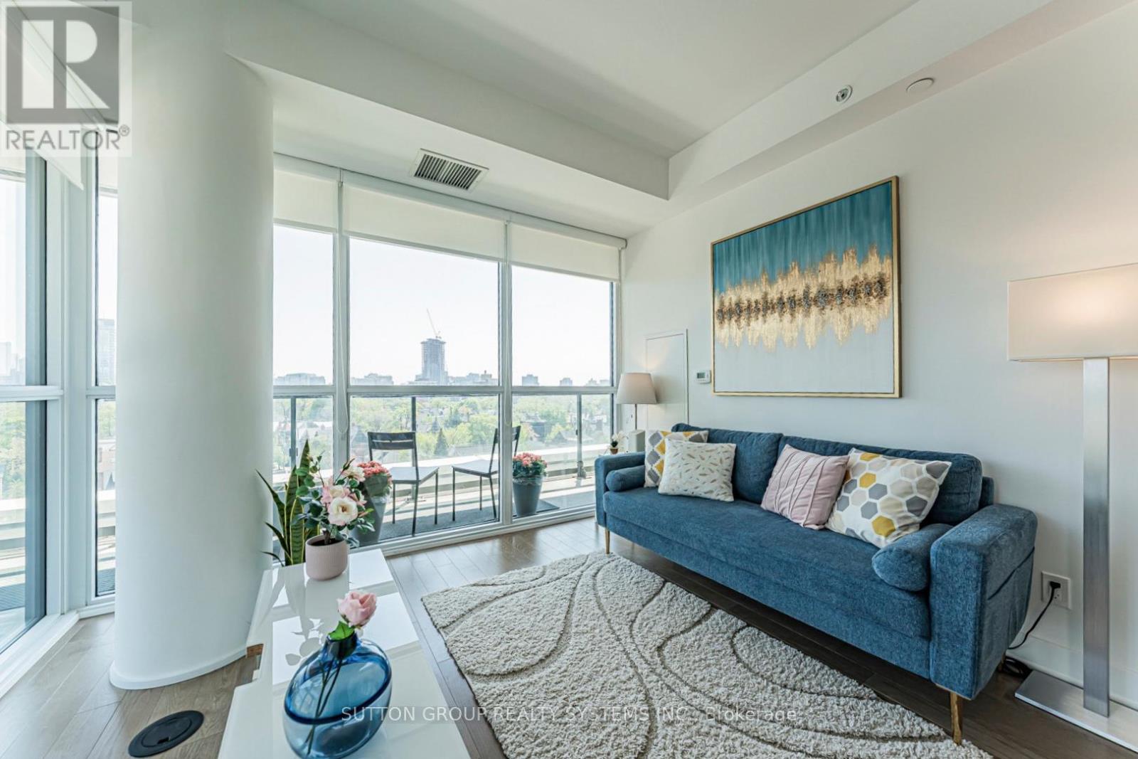 #807 181 BEDFORD ROAD - 38