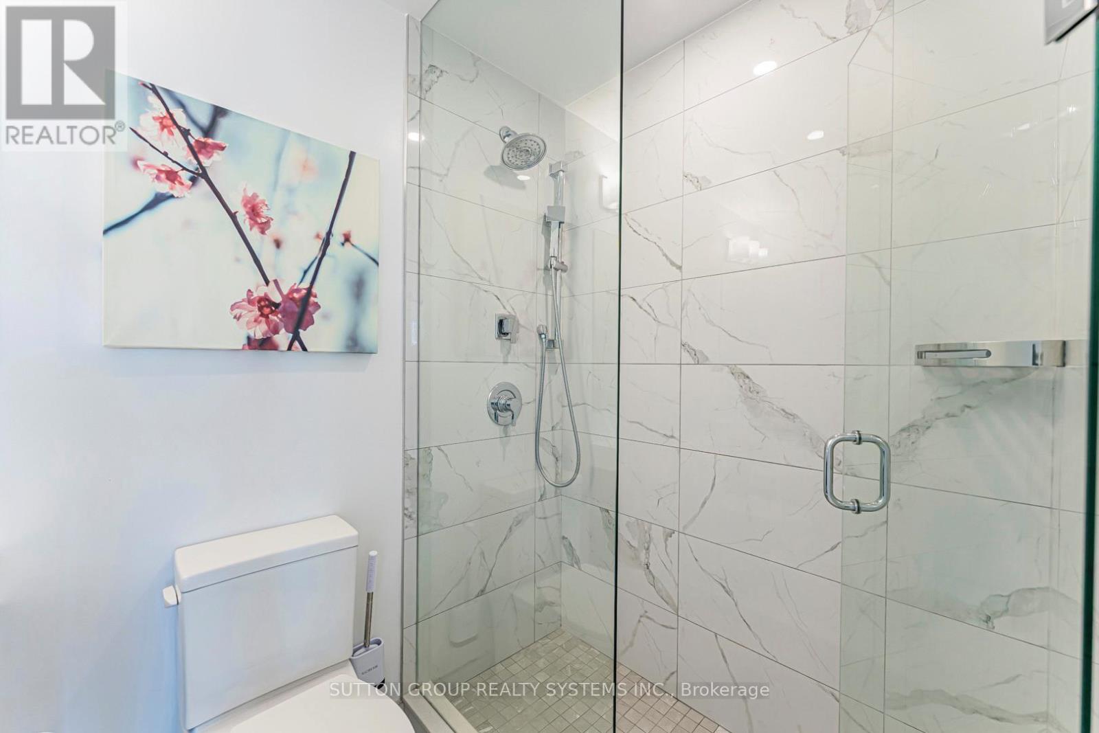 #807 181 BEDFORD ROAD - 48