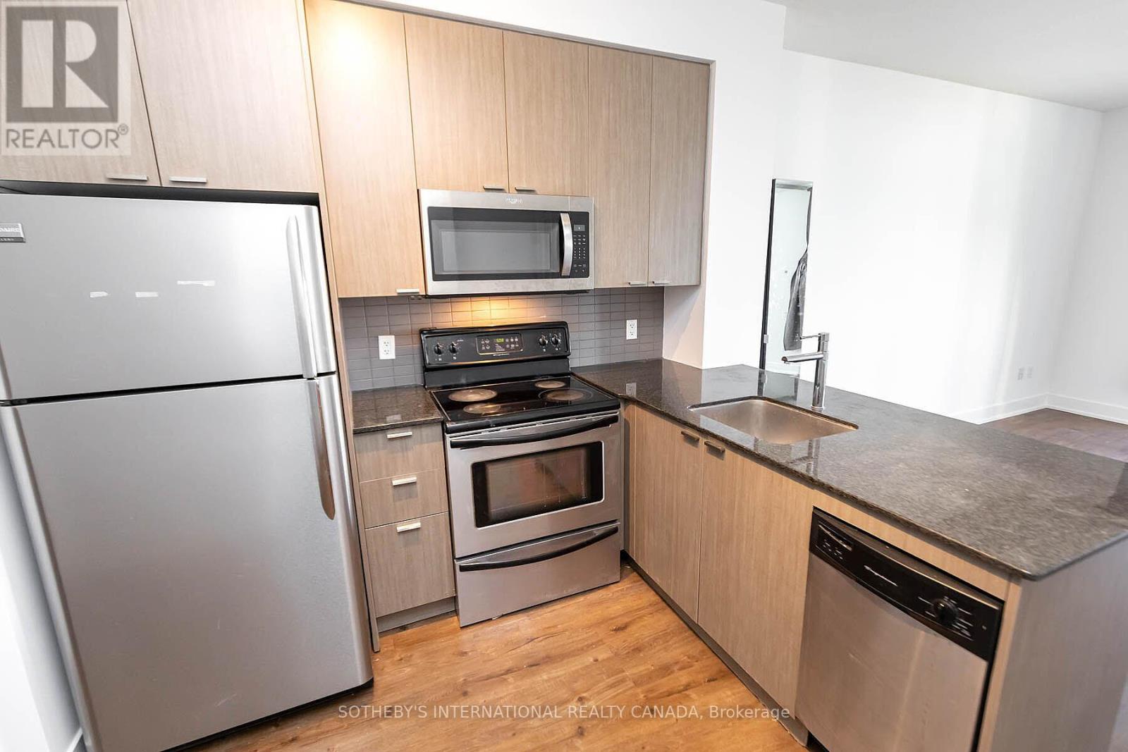 #2612 23 SHEPPARD AVENUE E - 10