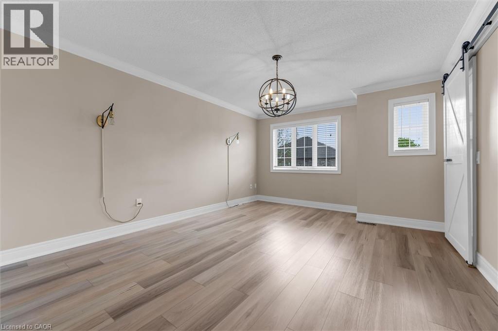 #20 710 SPRING GARDENS Road - 16
