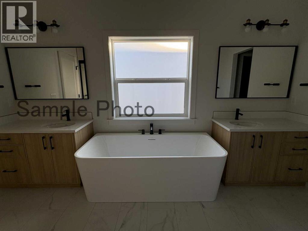 5320 120 Street - 16