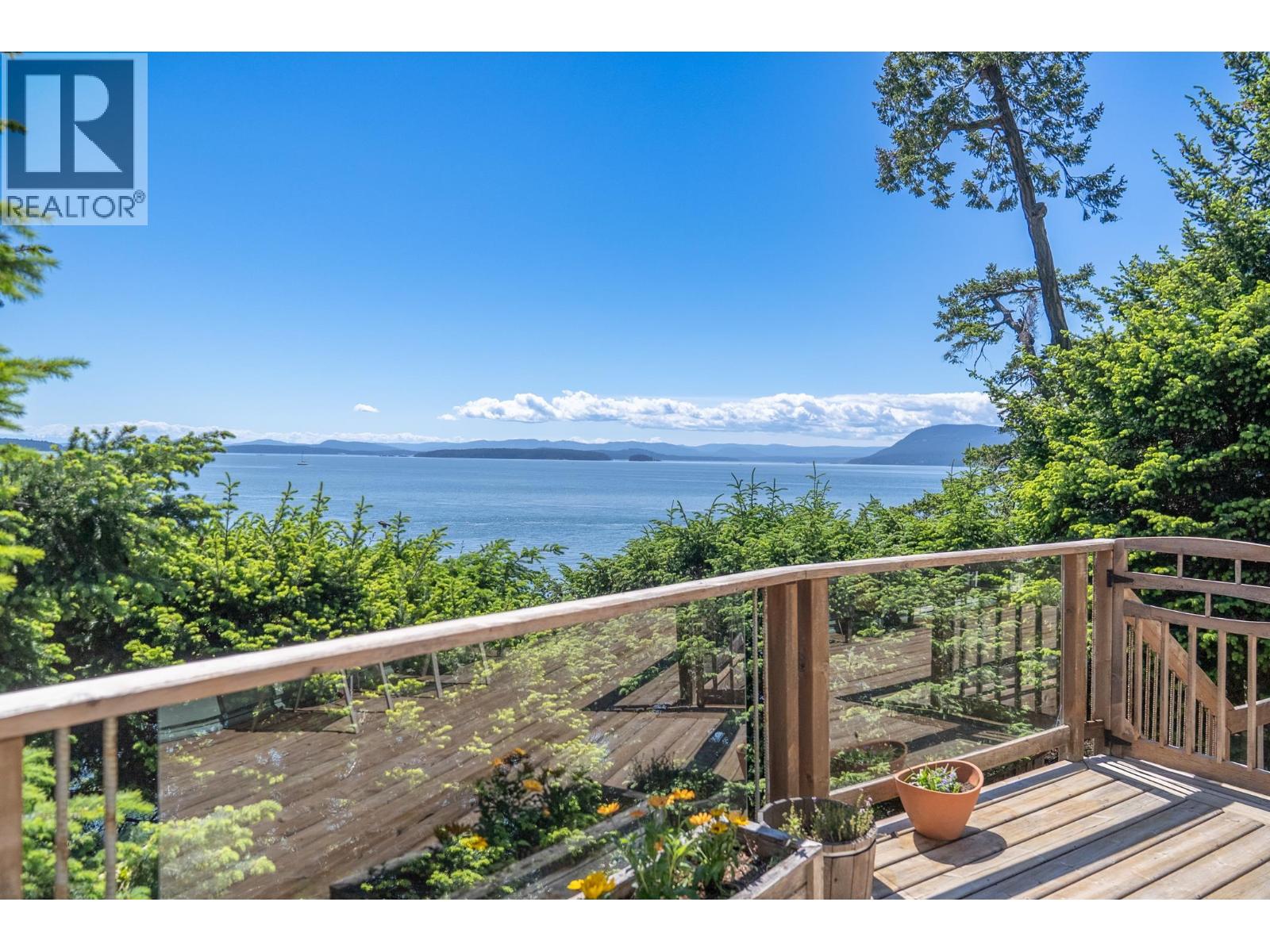 2659 SCHOONER WAY, Pender Island