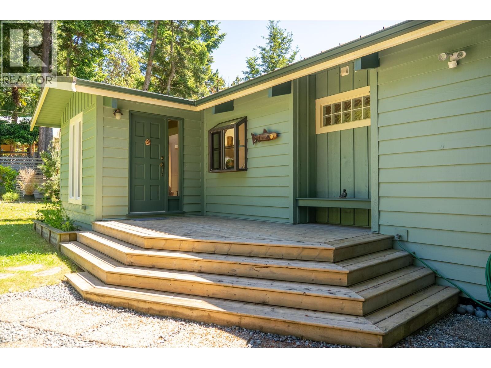 2659 SCHOONER WAY, Pender Island