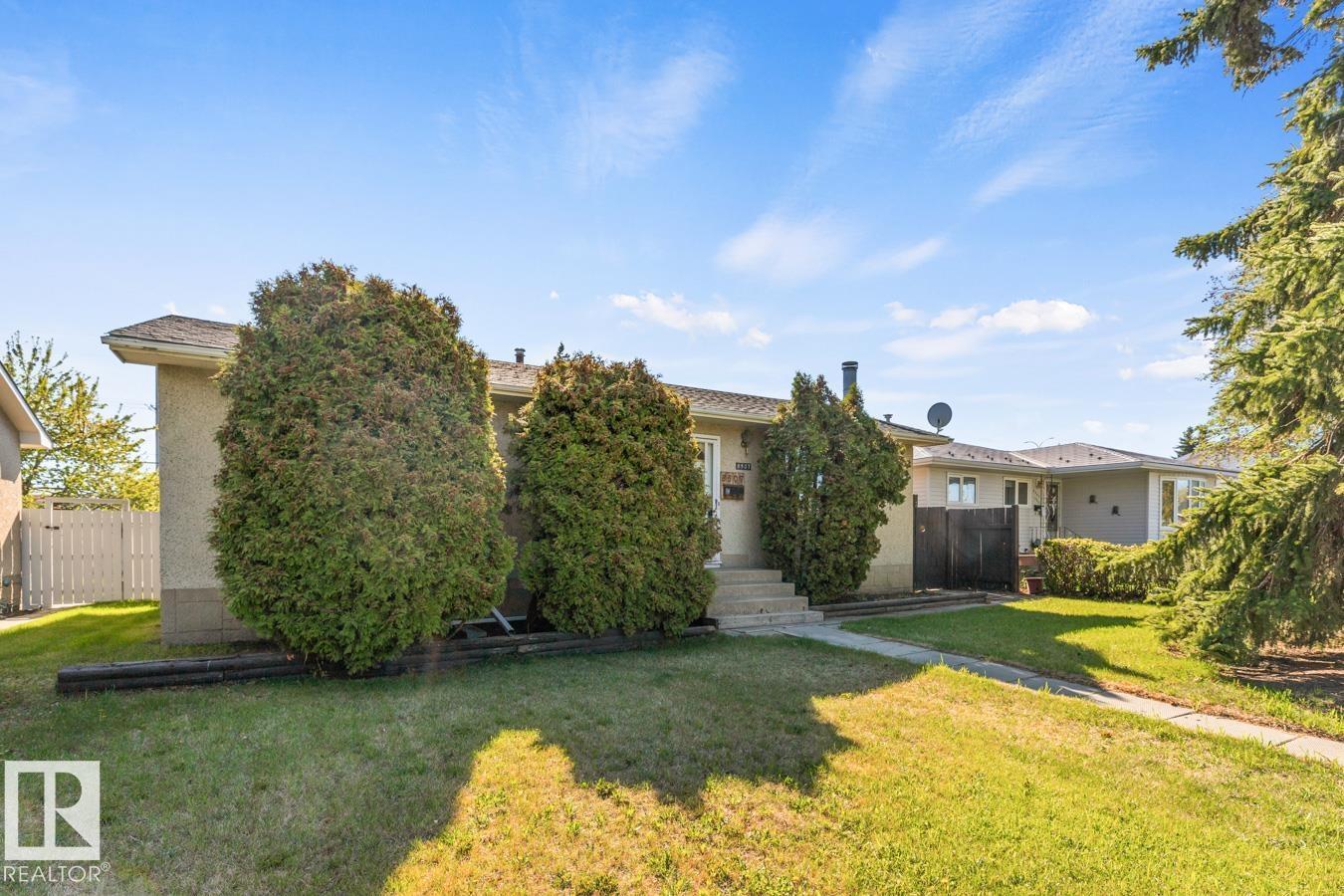 8507 52 ST NW - photo 2