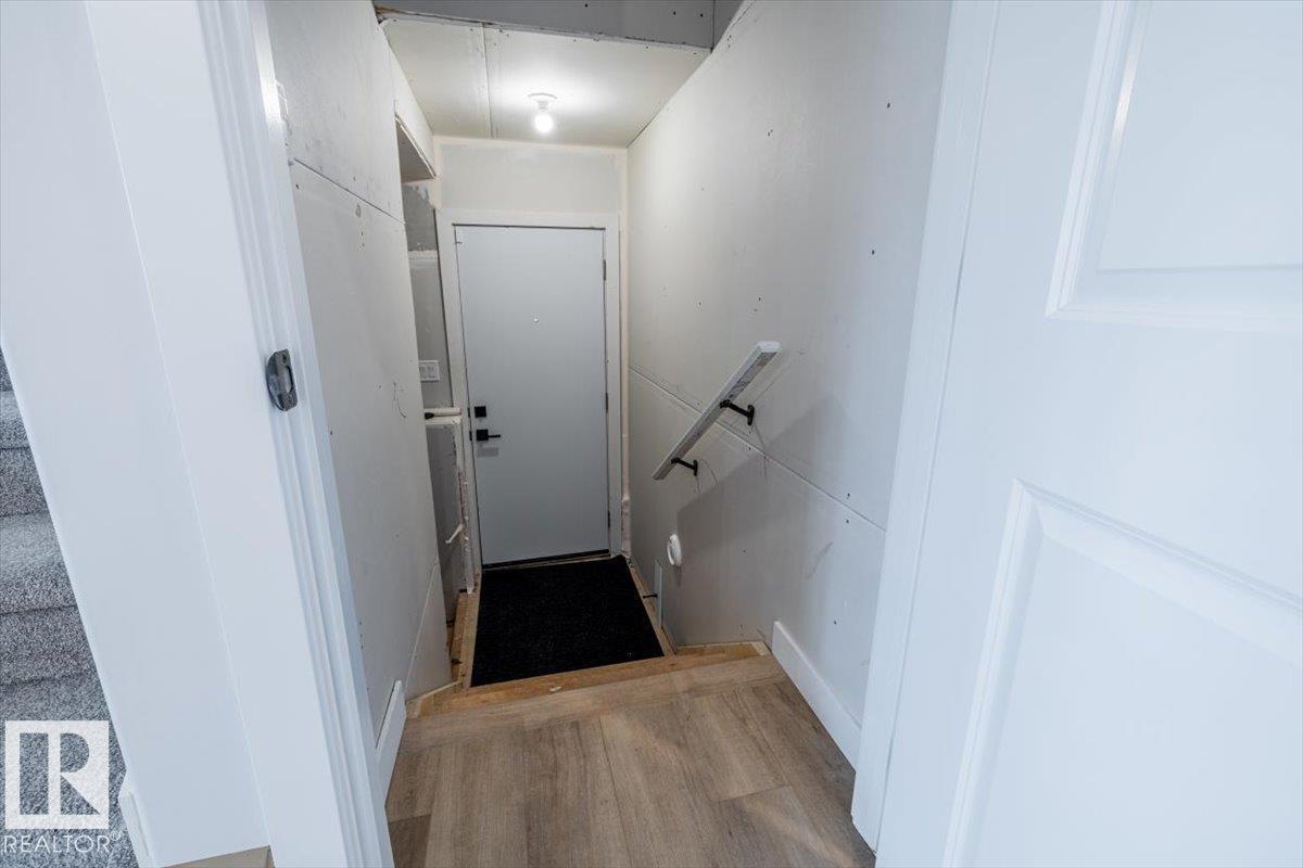 26 FICUS WY - 40