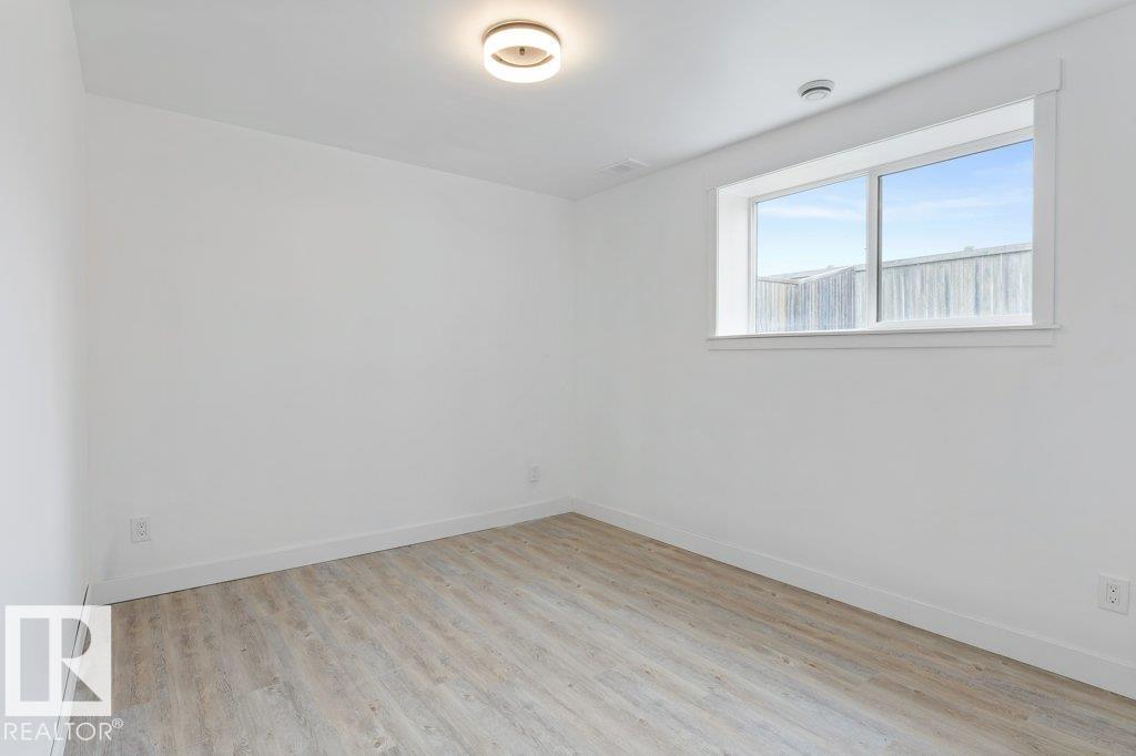 9510 85 AV — photo 34