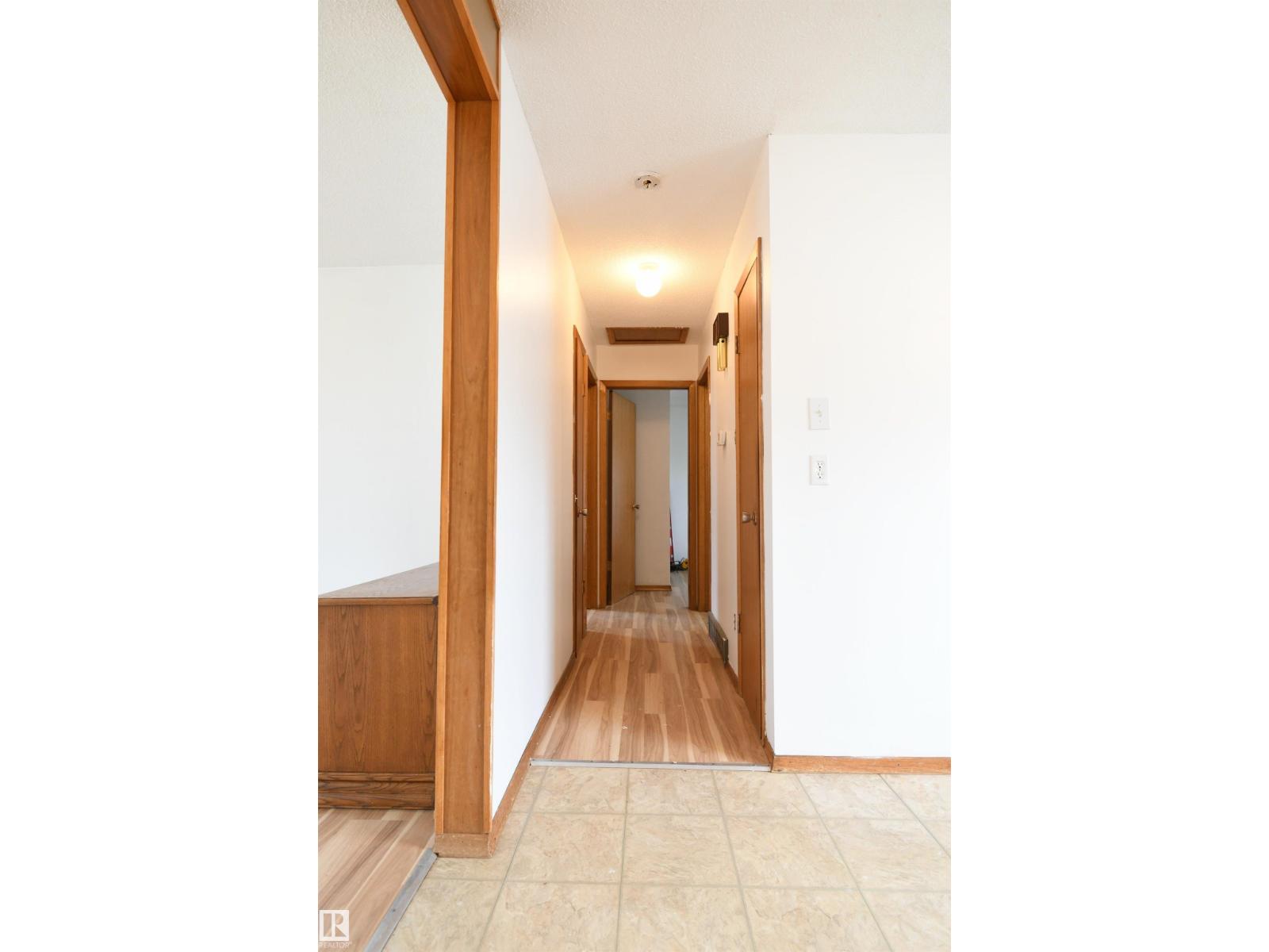 30 PRINCE DR - 20