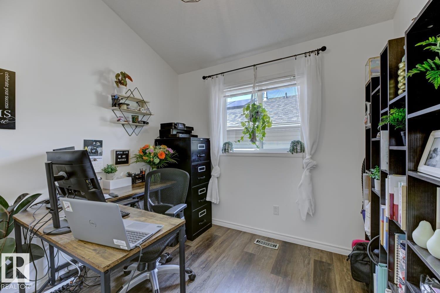 3208 135A AV NW - 30