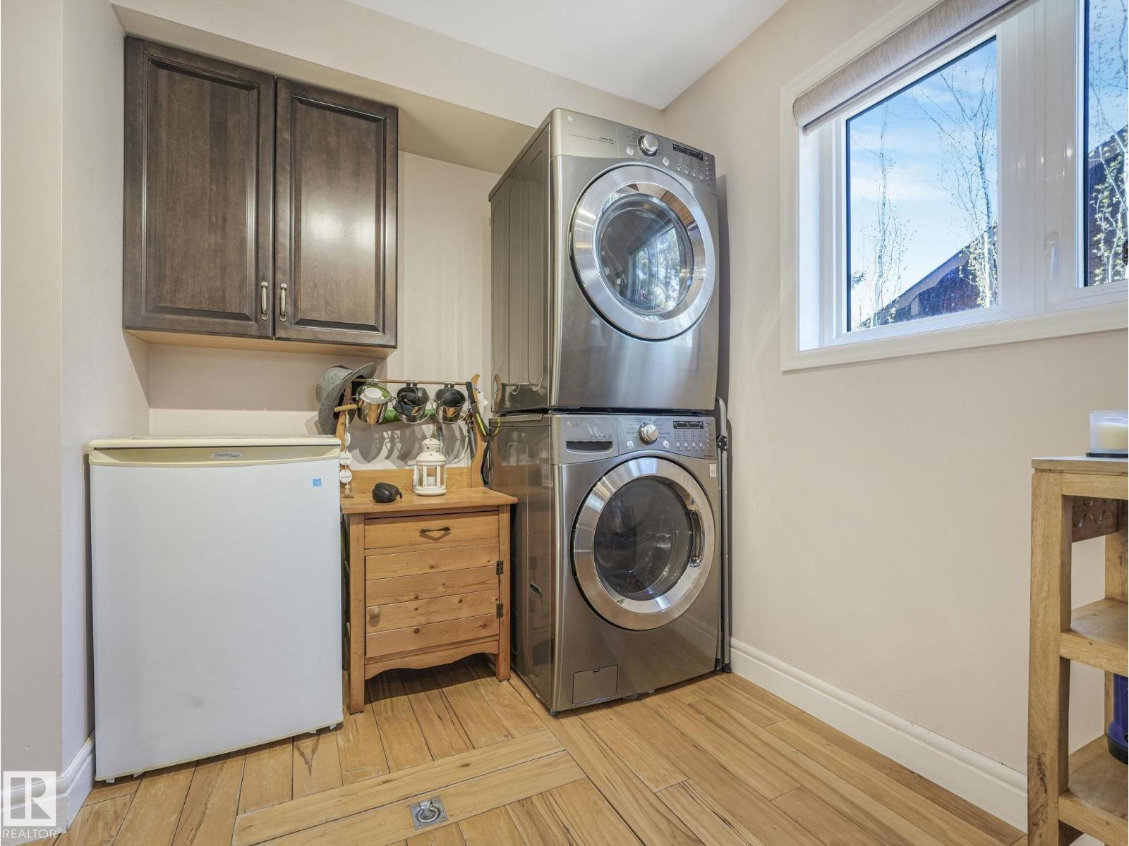517 5th ST - 29