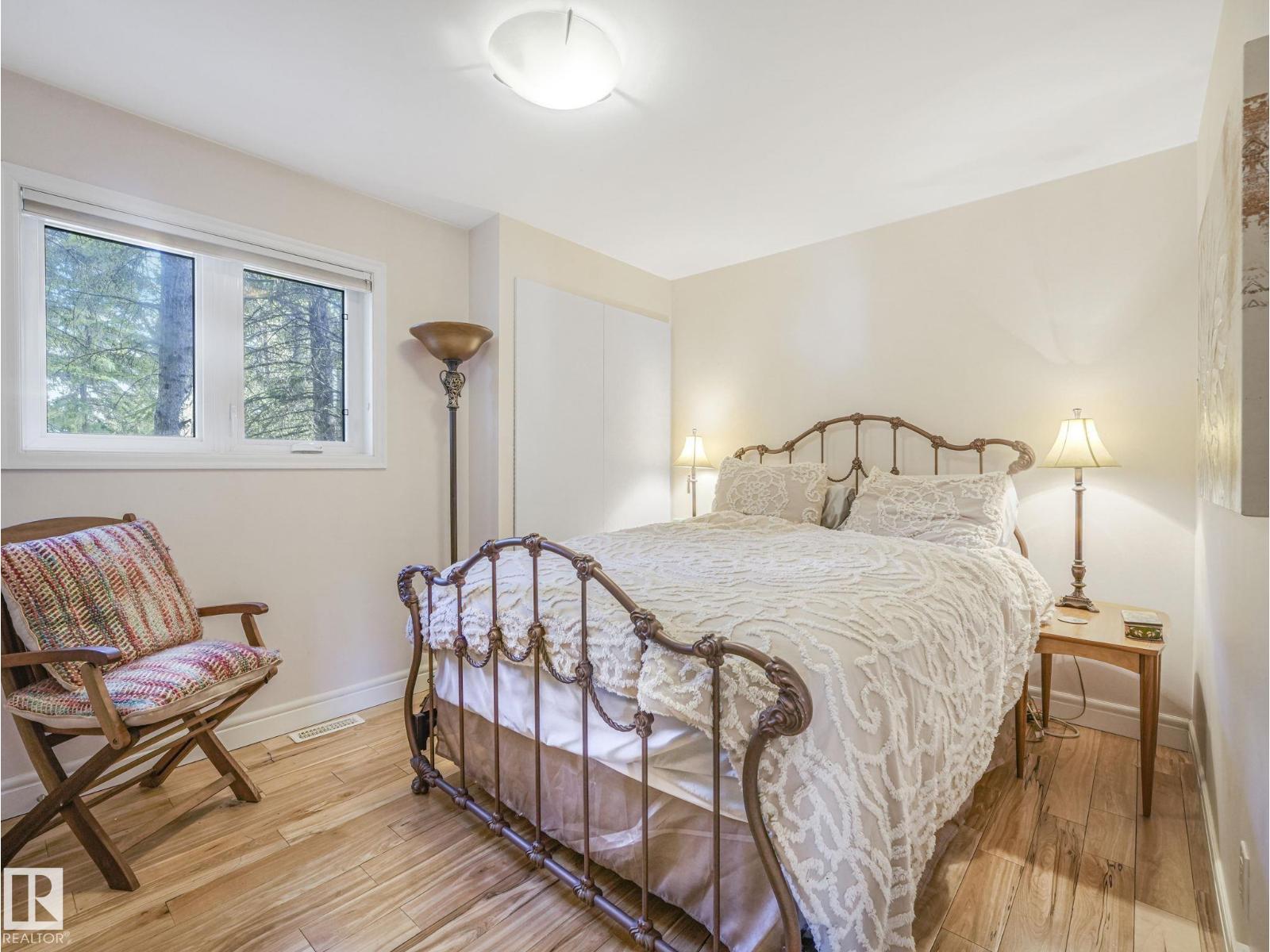 517 5th ST - 42