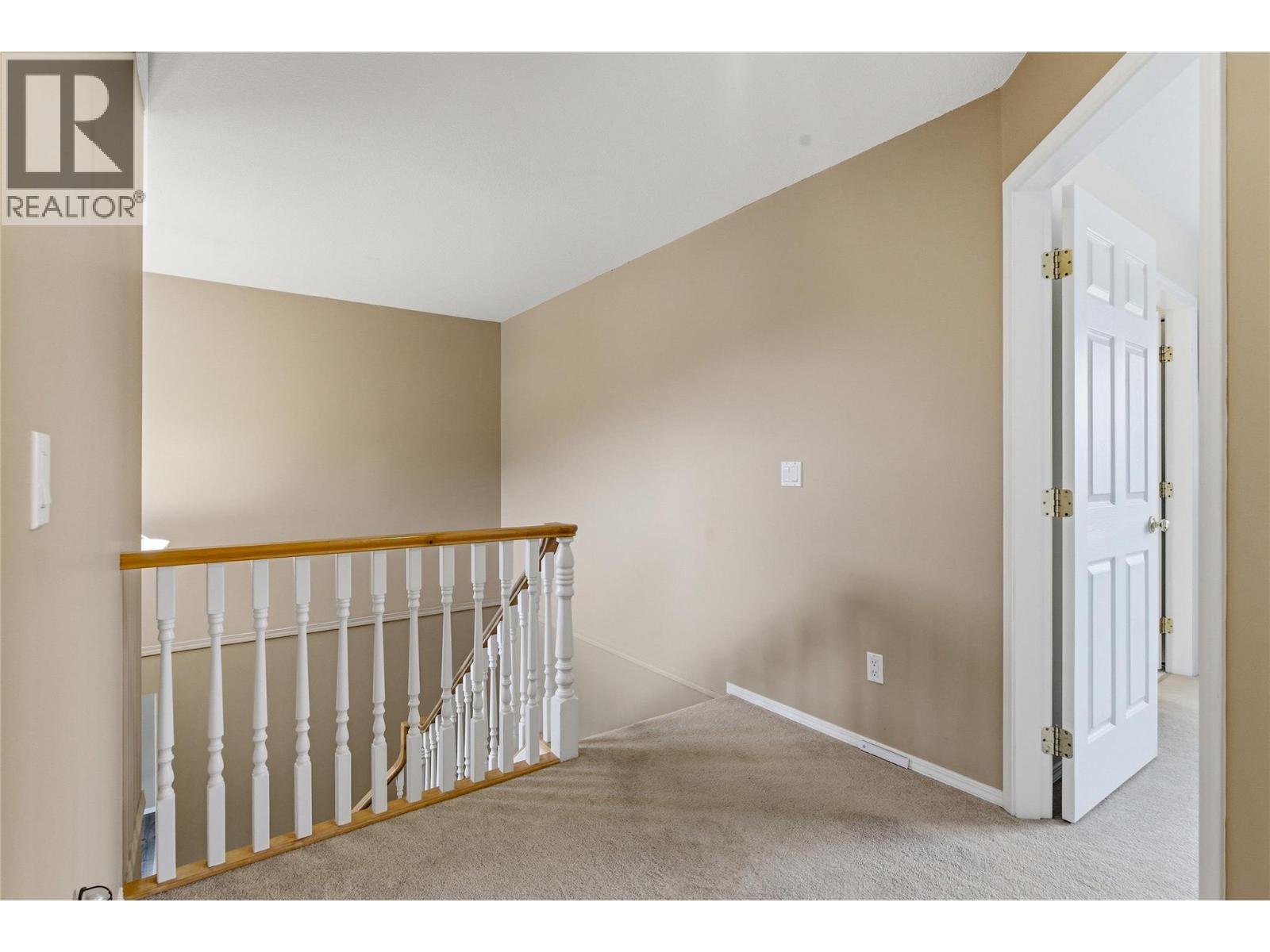 137 445 Yates Road North, Kelowna