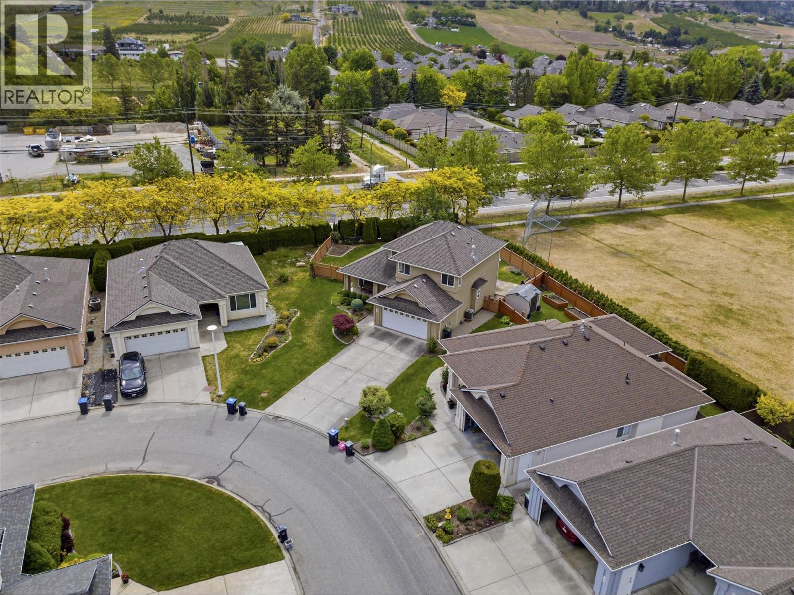 137 445 Yates Road North, Kelowna