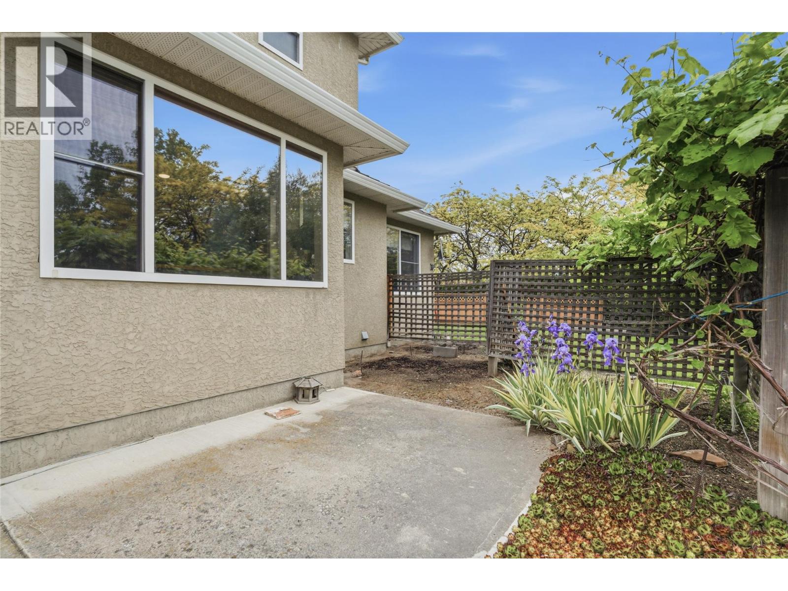 137 445 Yates Road North, Kelowna