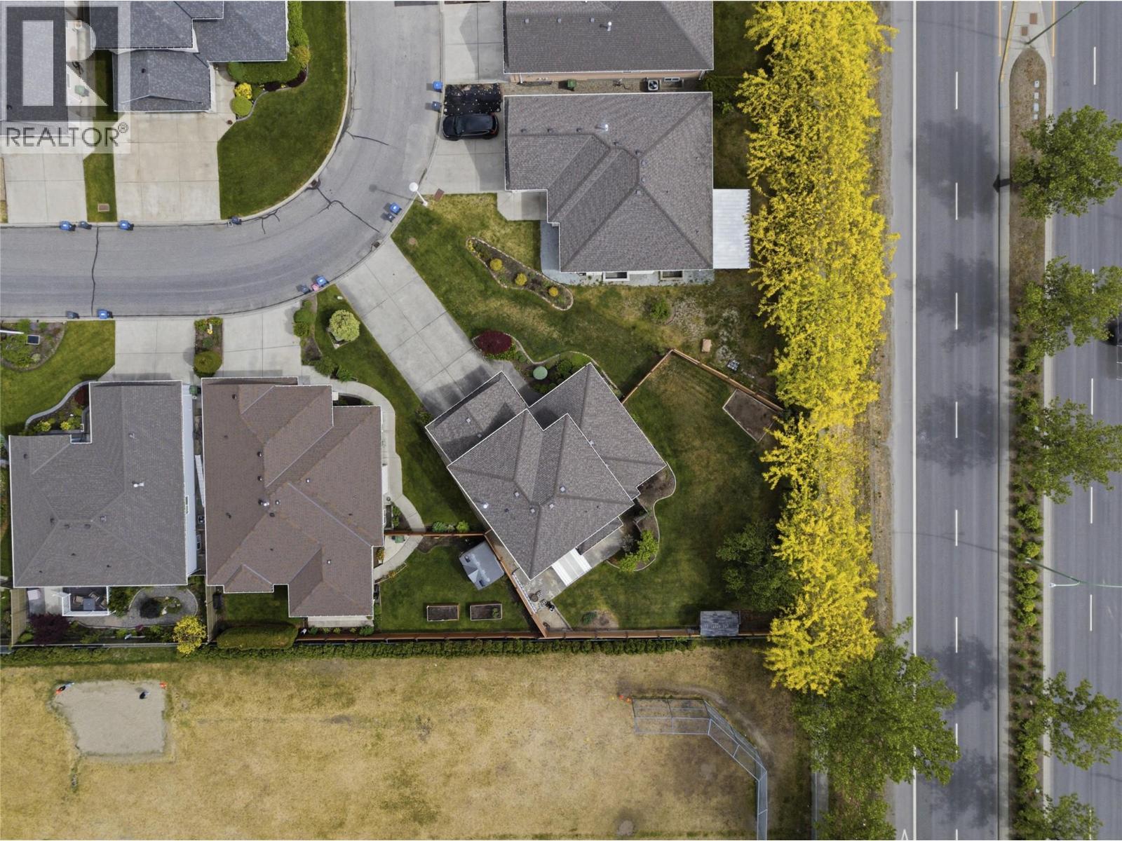 137 445 Yates Road North, Kelowna