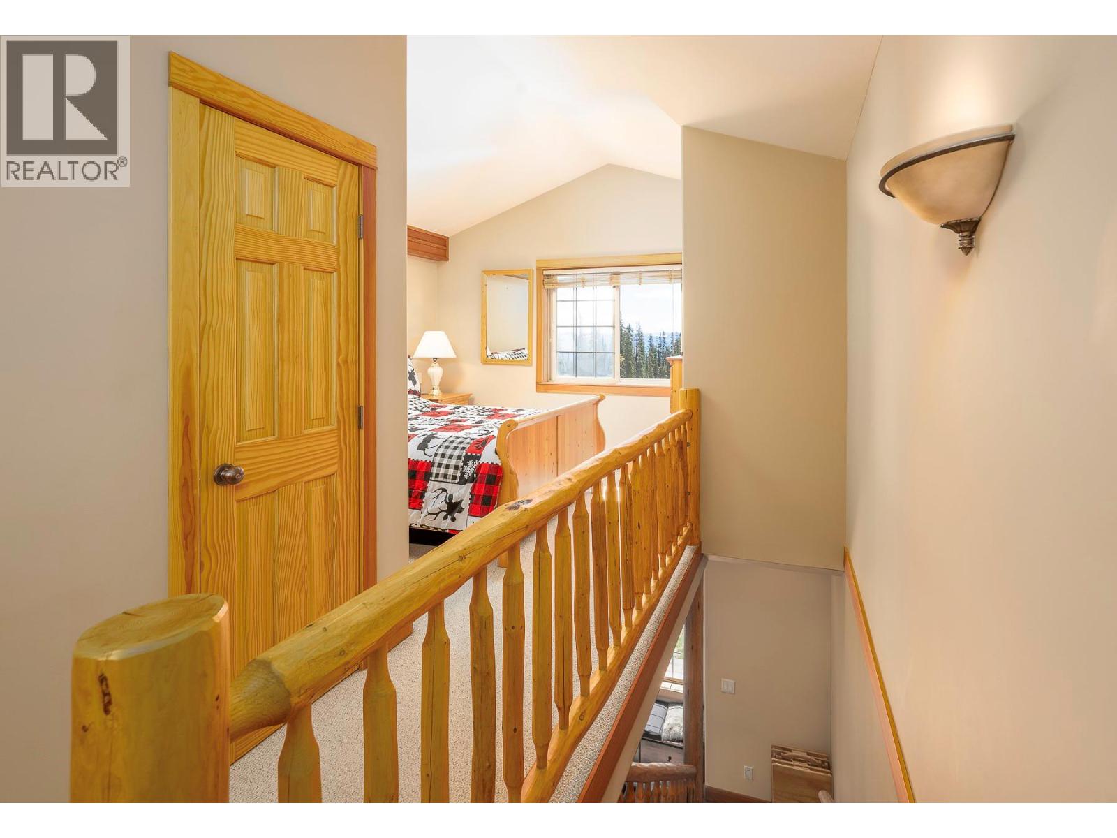 5015 Snowbird Way Unit# 12, Big White
