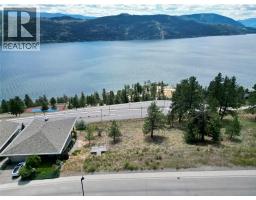 8816 Stonington Road, Vernon, BC V1H2K8 Photo 6