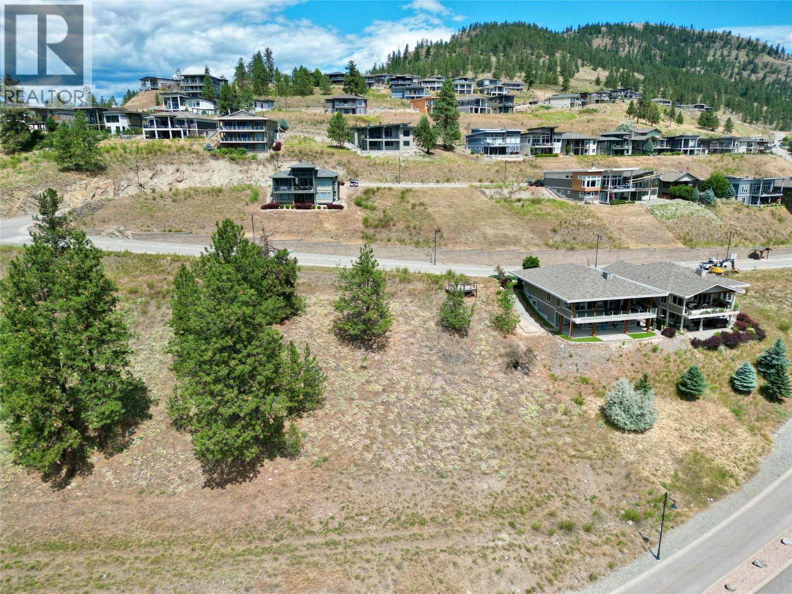  8816 Stonington Road, Vernon