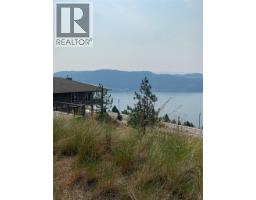 8816 Stonington Road, Vernon, BC V1H2K8 Photo 13