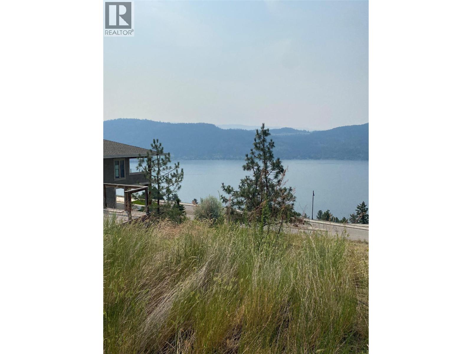  8816 Stonington Road, Vernon