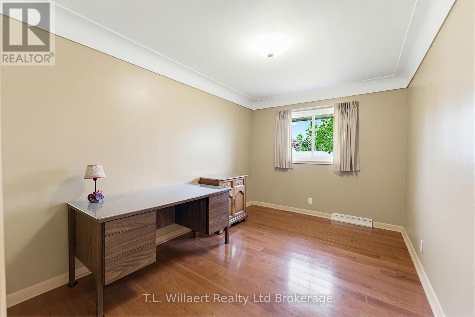 70 ALBERT STREET - 20