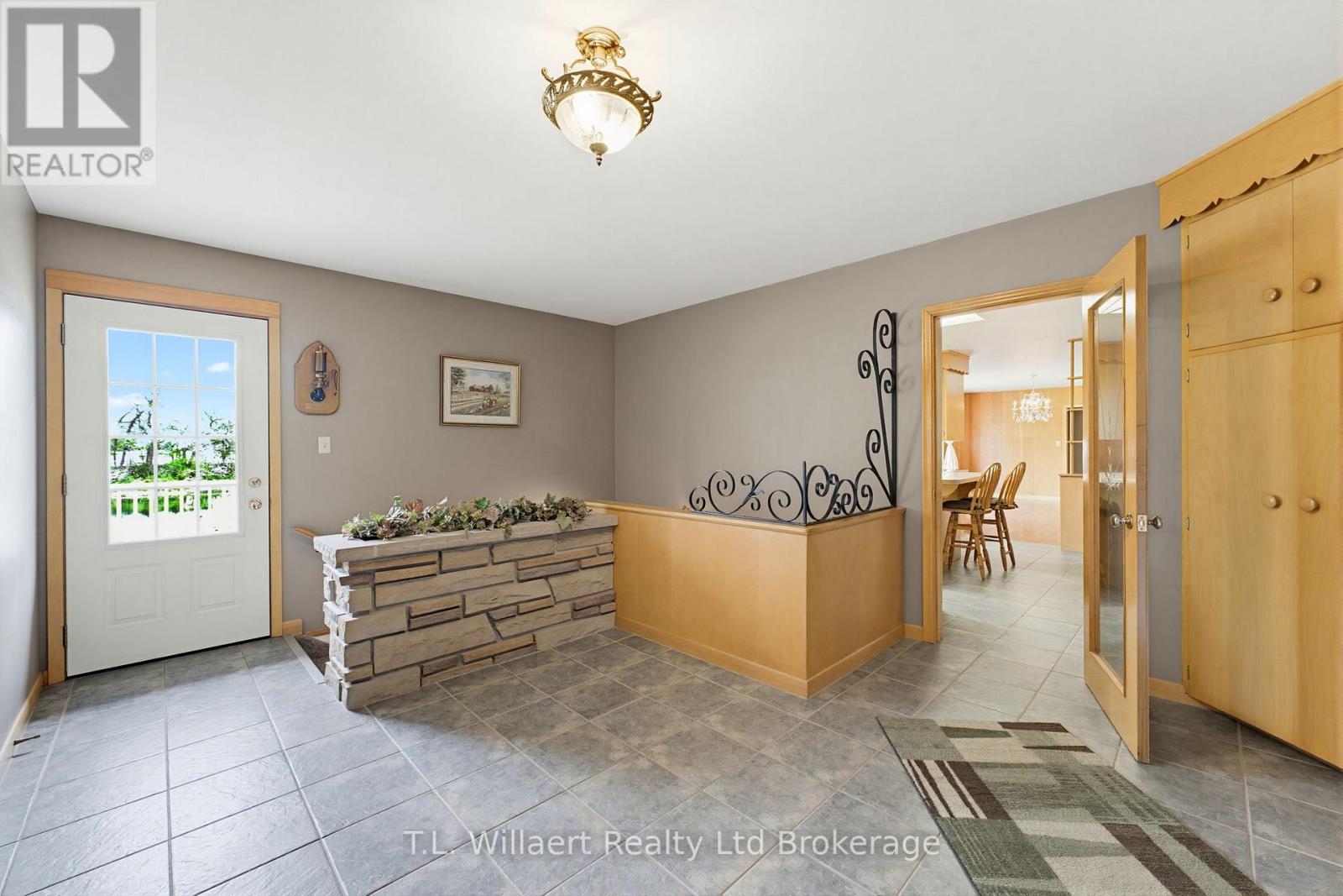 70 ALBERT STREET - 23