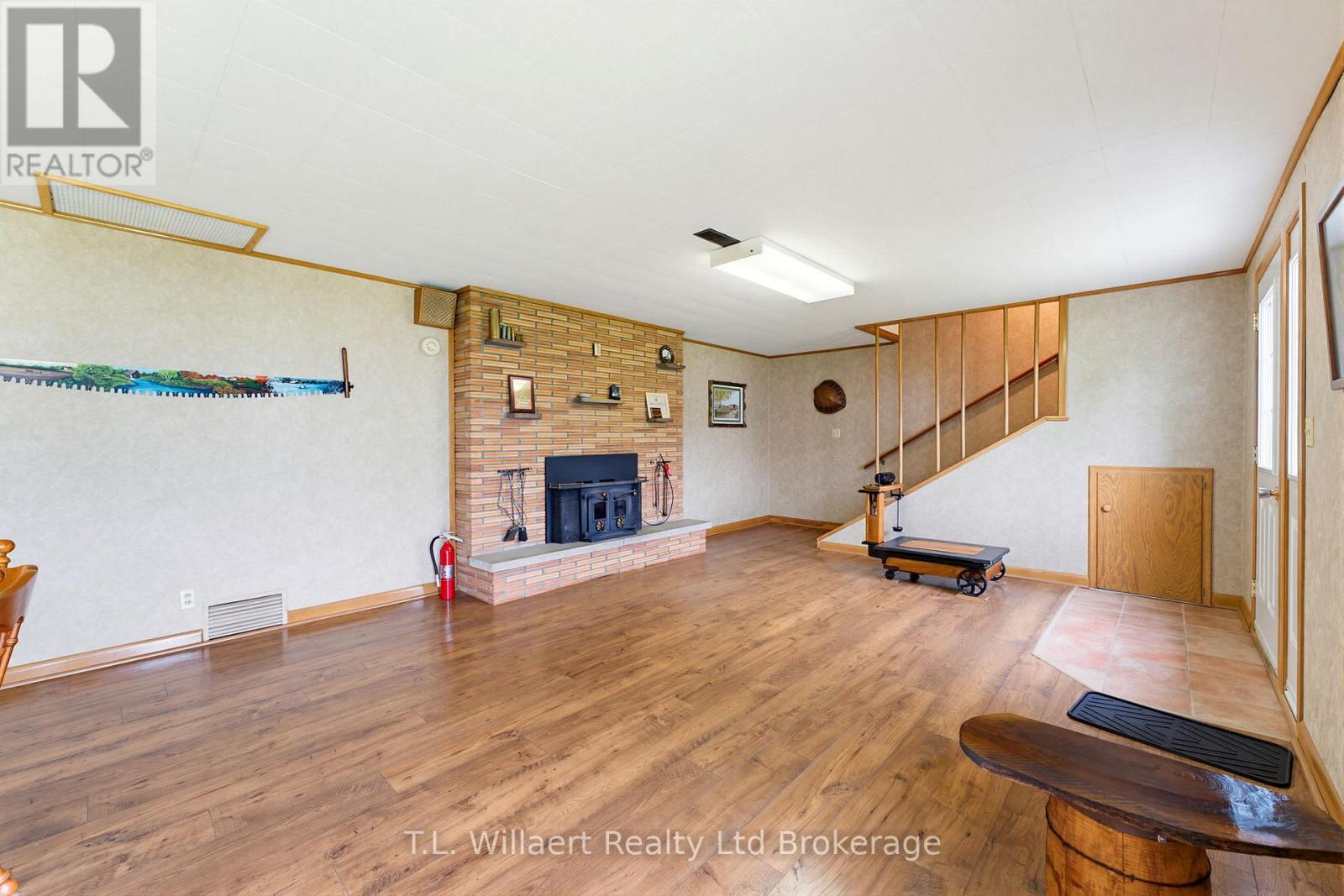 70 ALBERT STREET - 28