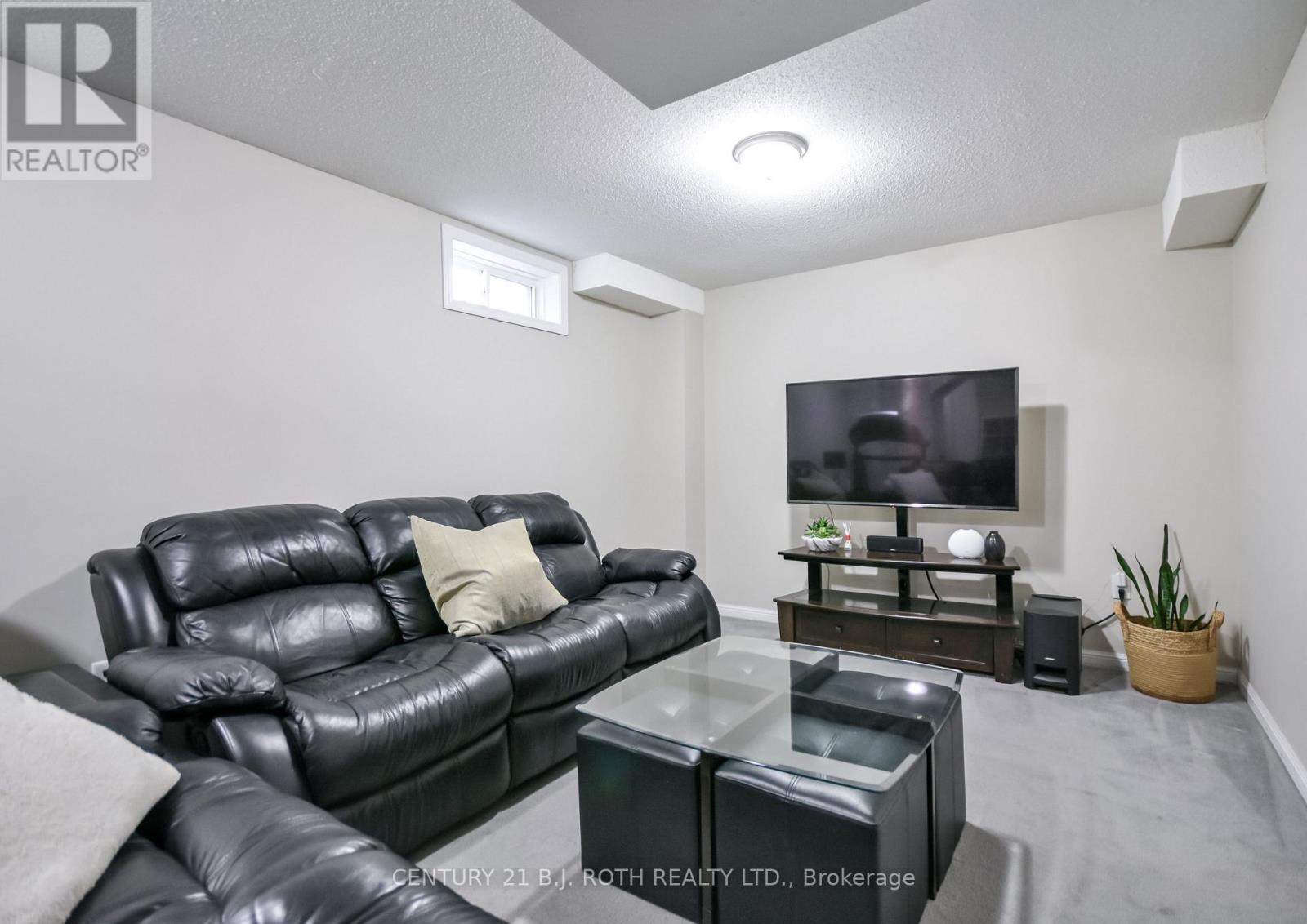 95 BIRD STREET - 31