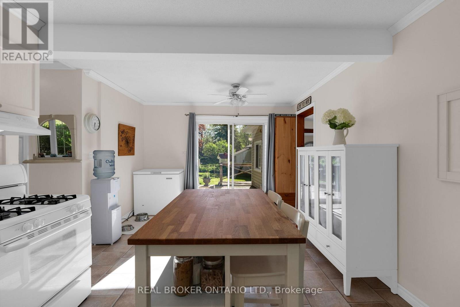 145 COLLINGWOOD STREET - 7