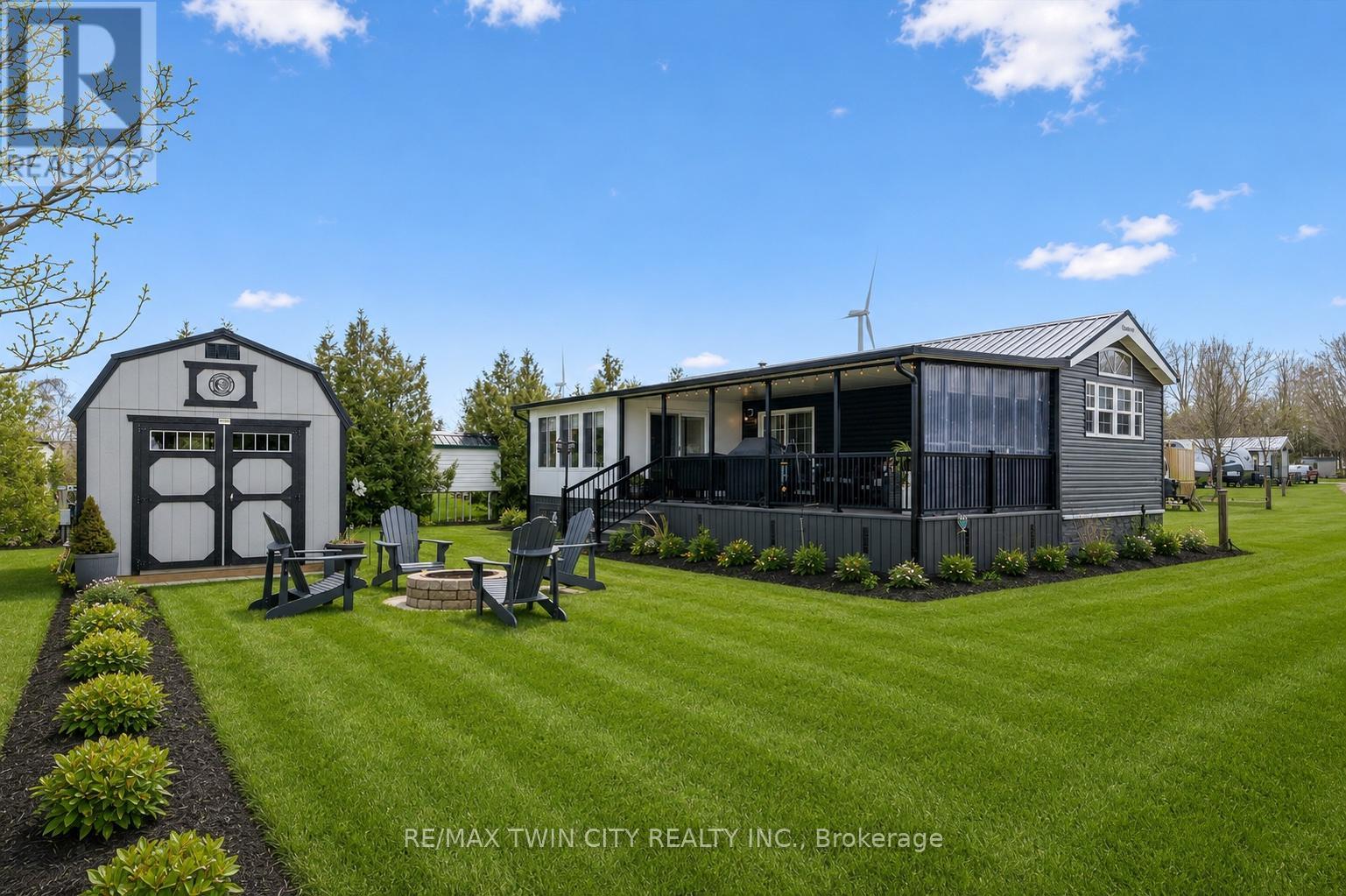#83 930 LAKESHORE ROAD - 3