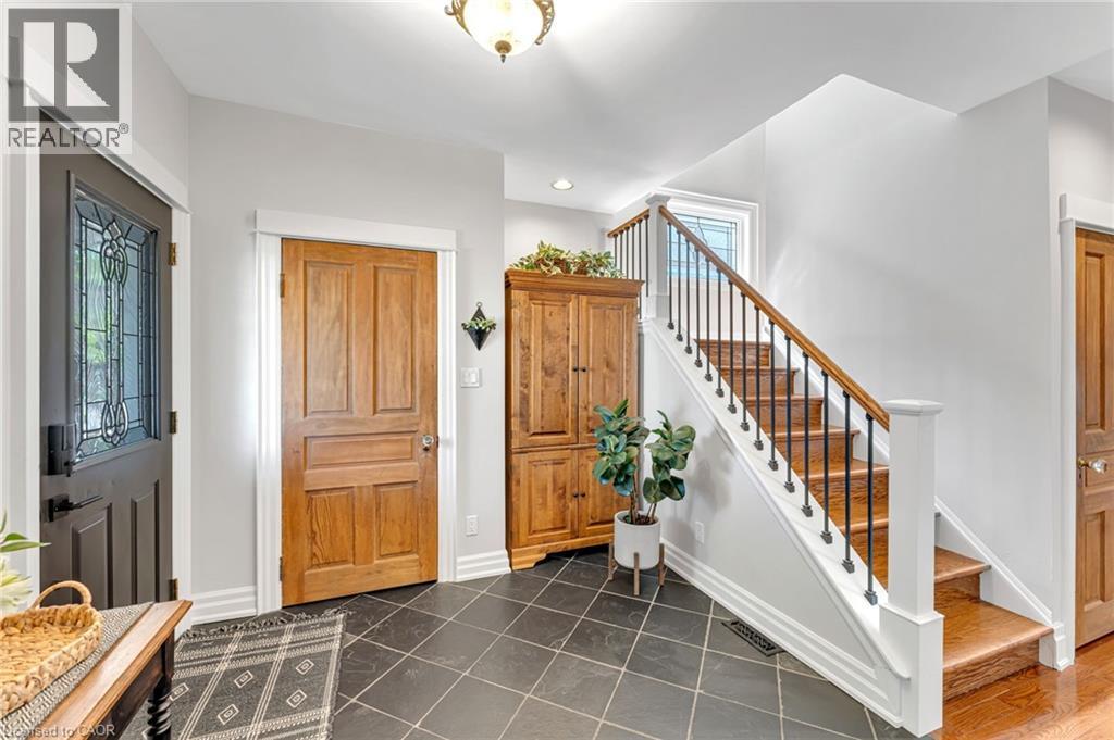 546 HURD Avenue - 15