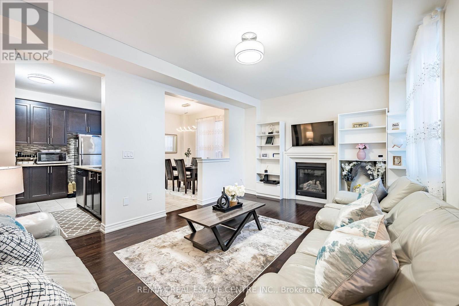 248 INSPIRE BOULEVARD - 23