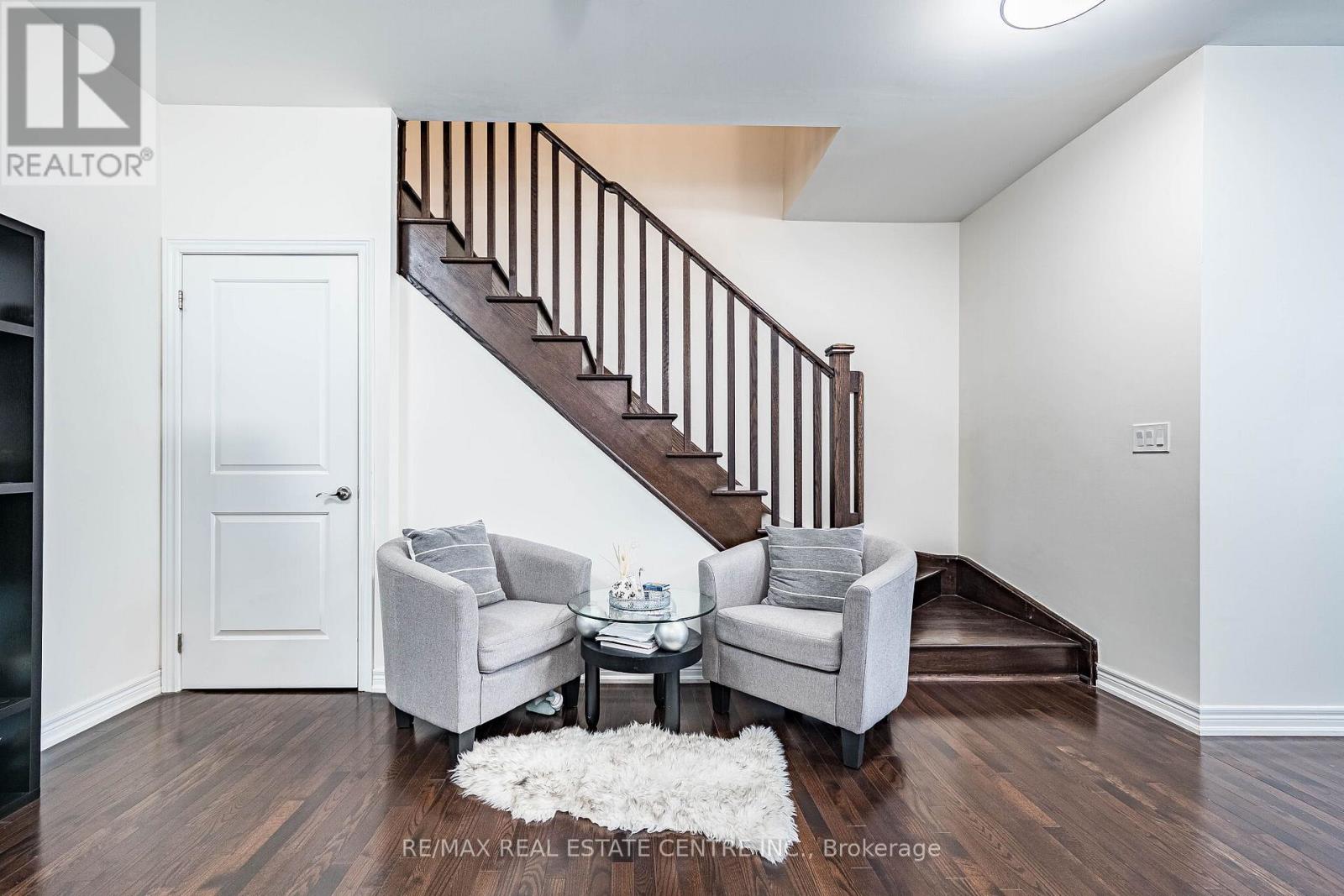 248 INSPIRE BOULEVARD - 26