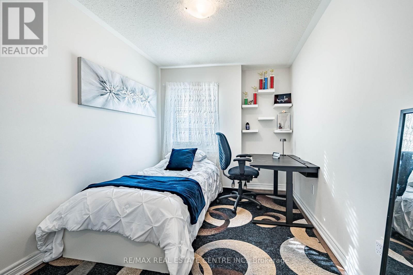 248 INSPIRE BOULEVARD - 35