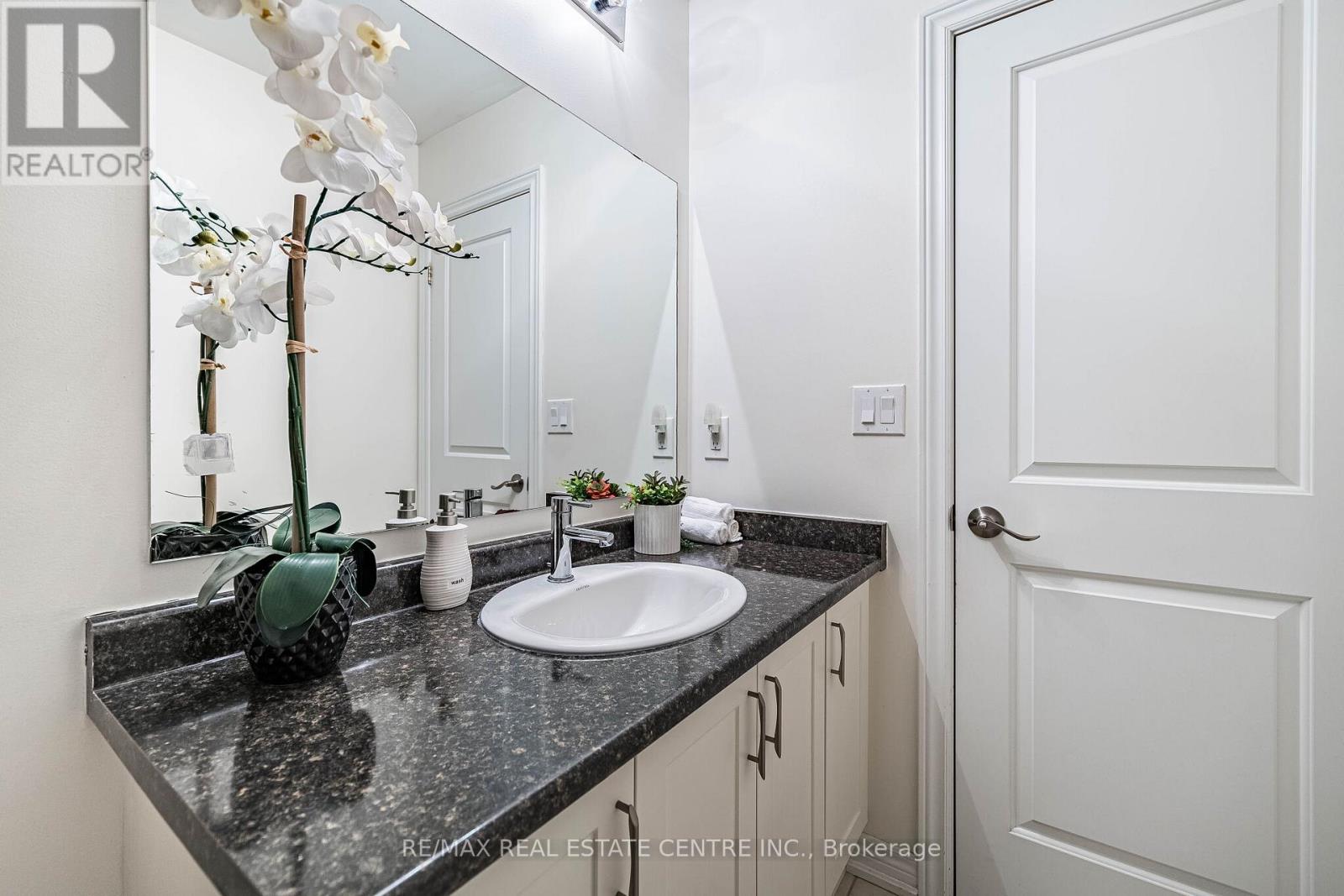248 INSPIRE BOULEVARD - 42