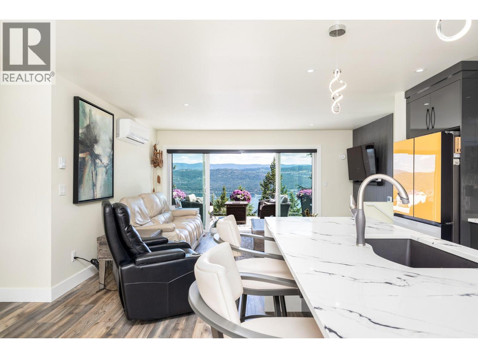 66 Crown Crescent - 9